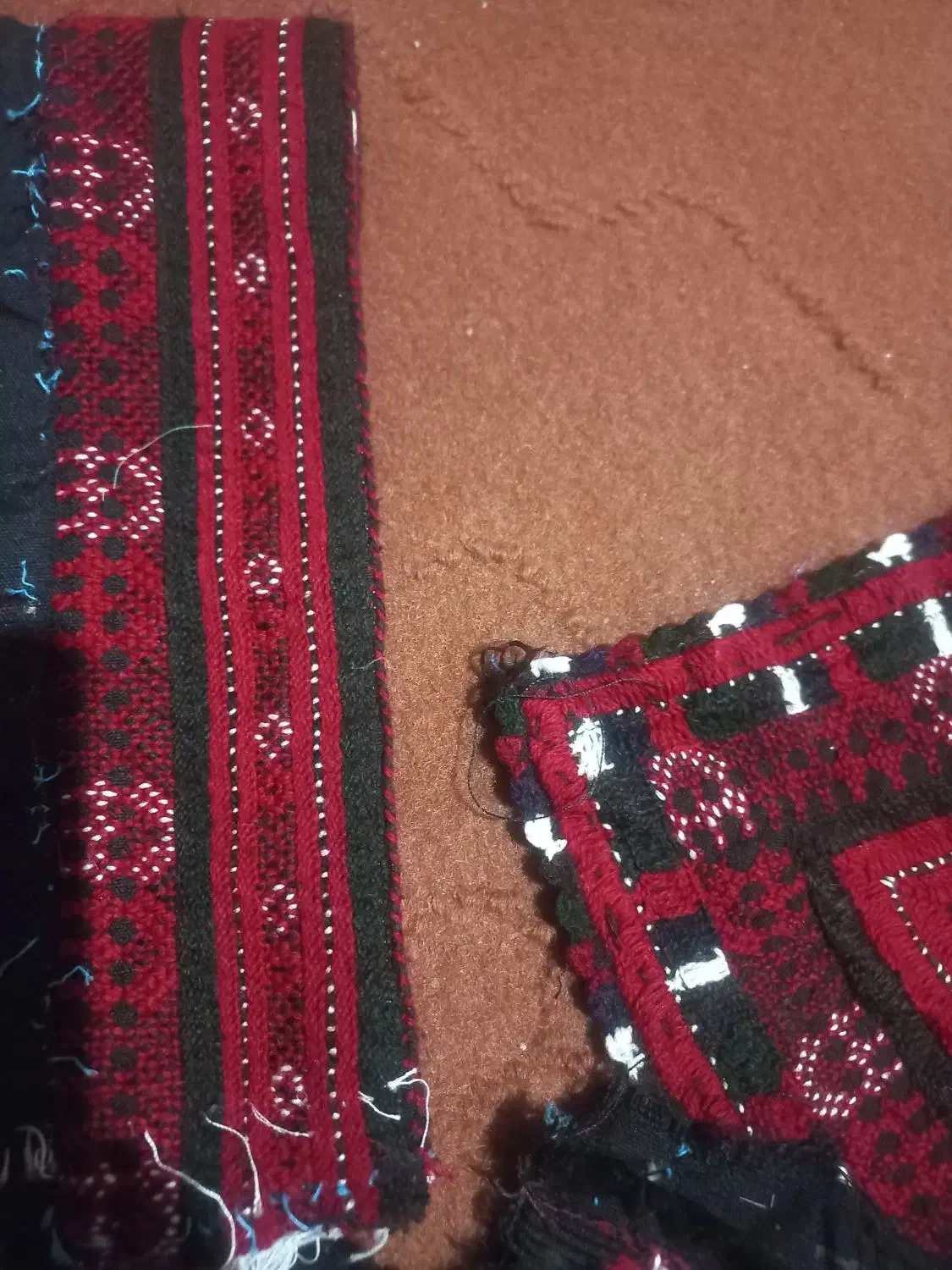 لباس|لباس|سراوان, |دیوار