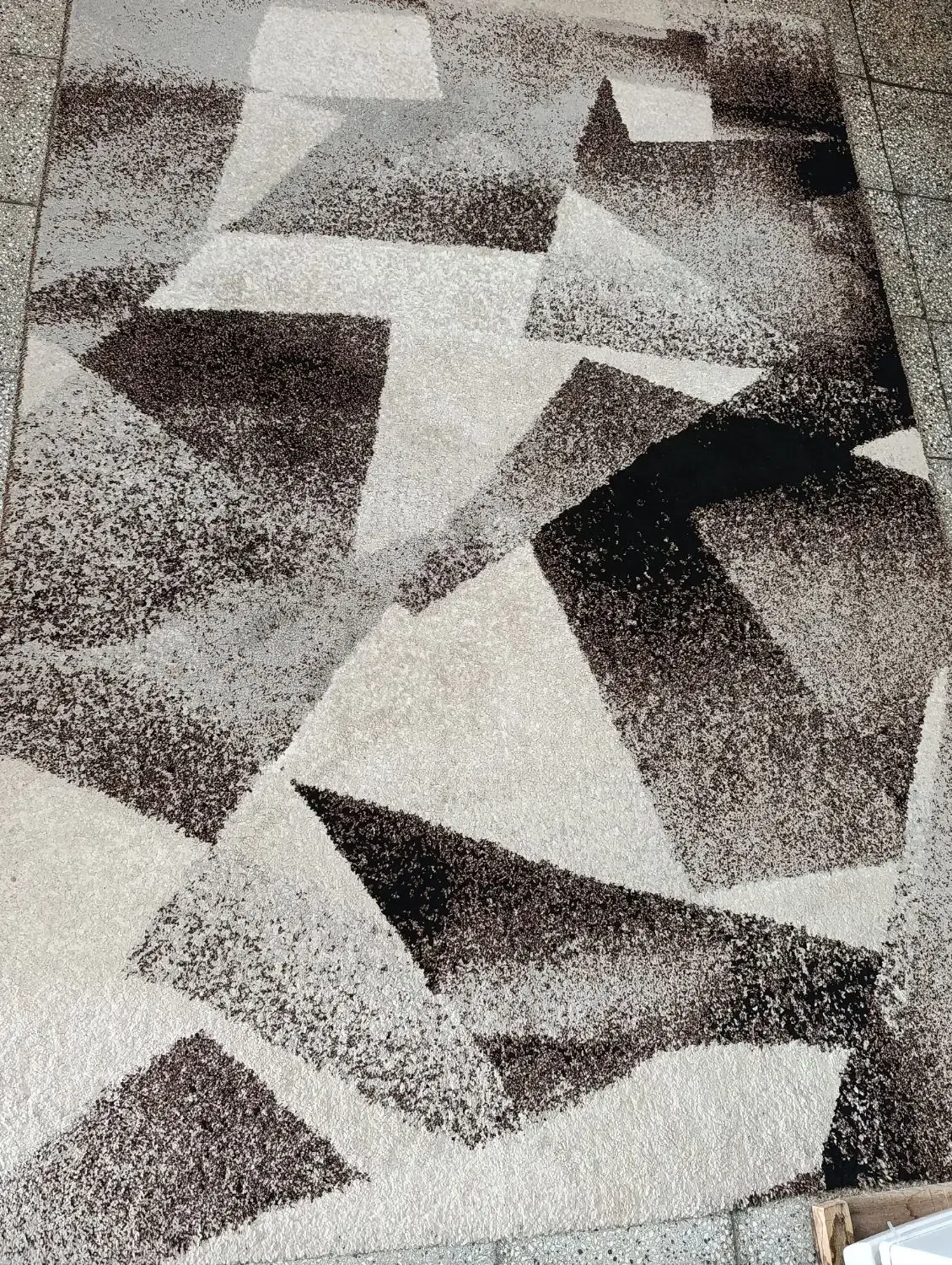 فرش کرم قهوه ای|فرش|تربتحیدریه, بالا ولایت|دیوار