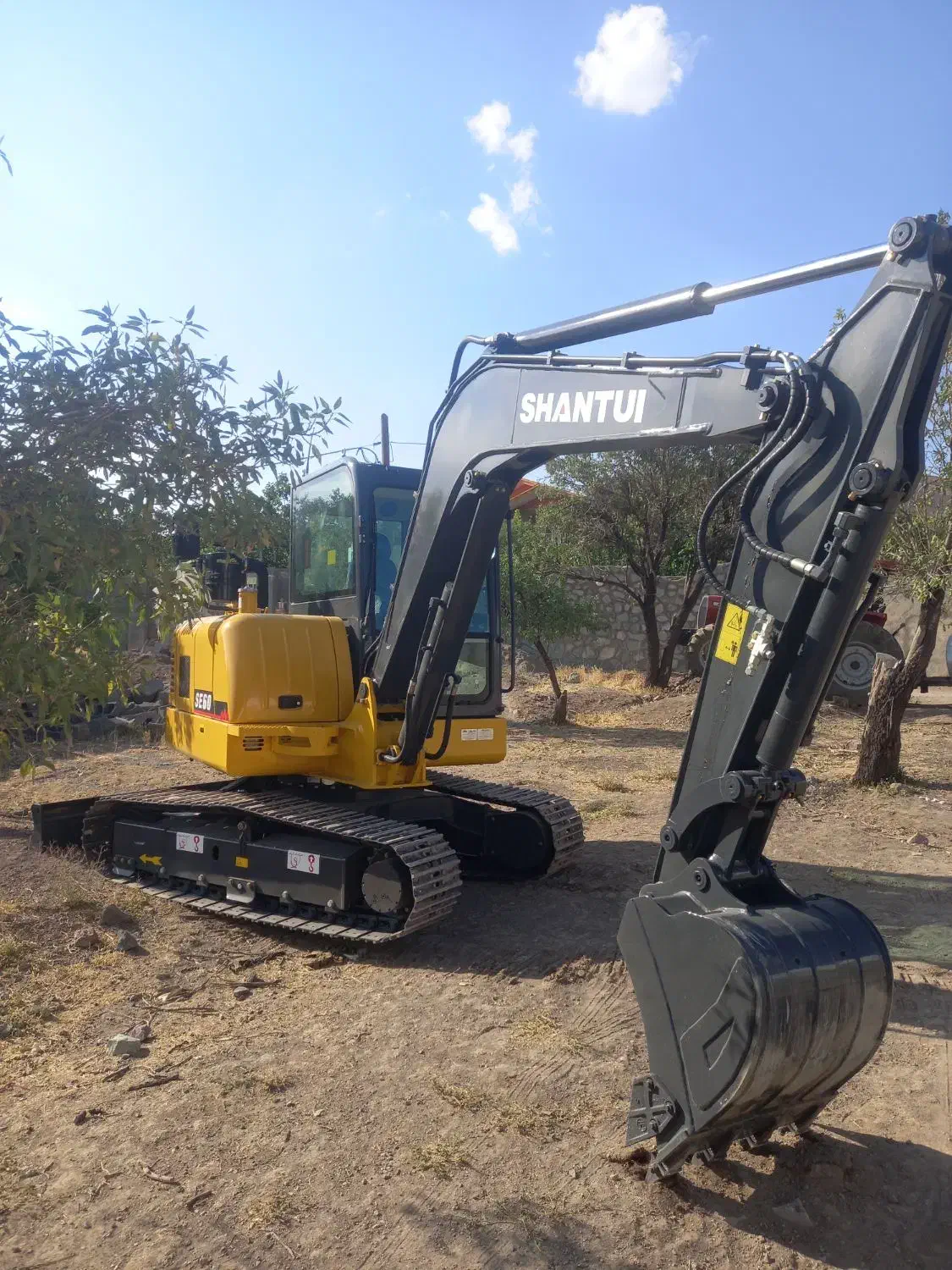 مینی بیل وکامیون|خودرو سنگین|قم, یخچال قاضی|دیوار