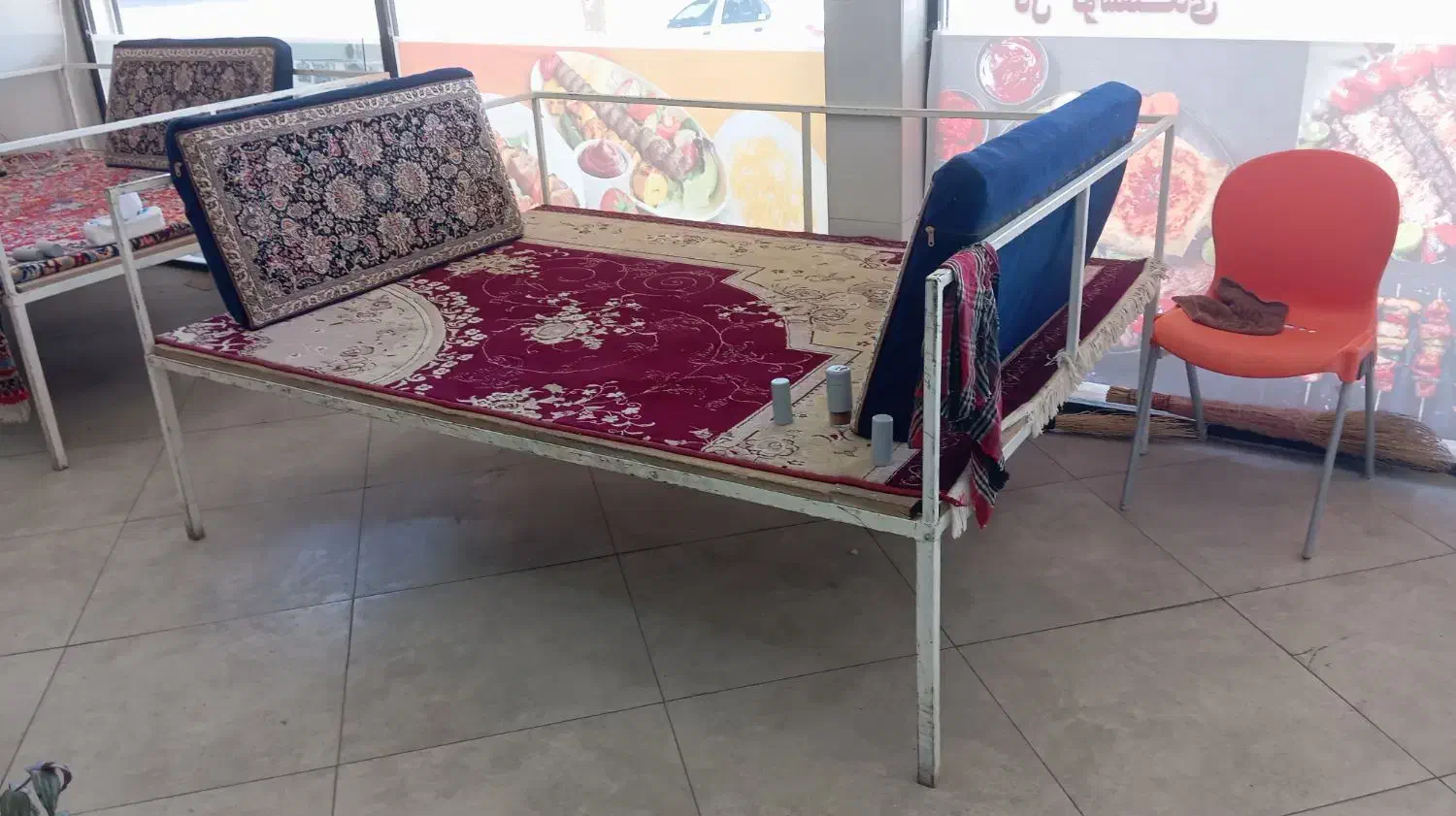 تخت فلزی مخصوص سفره خانه|کافیشاپ و رستوران|کرمانشاه, |دیوار