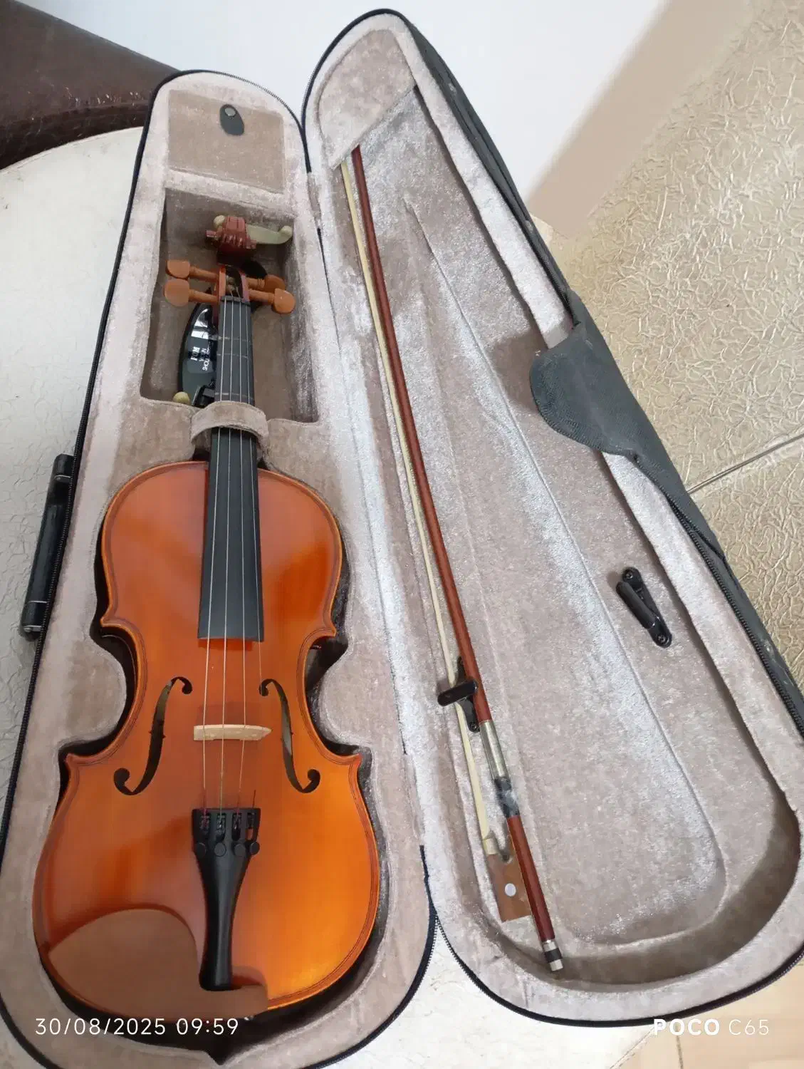 ویولن 3/4 - 150 Amati|ویولن|رشت, انصاری|دیوار