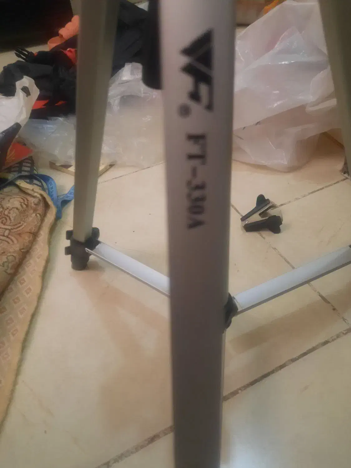 پایه دوربین|دوربین عکاسی و فیلم‌برداری|تهران, سلیمانی|دیوار