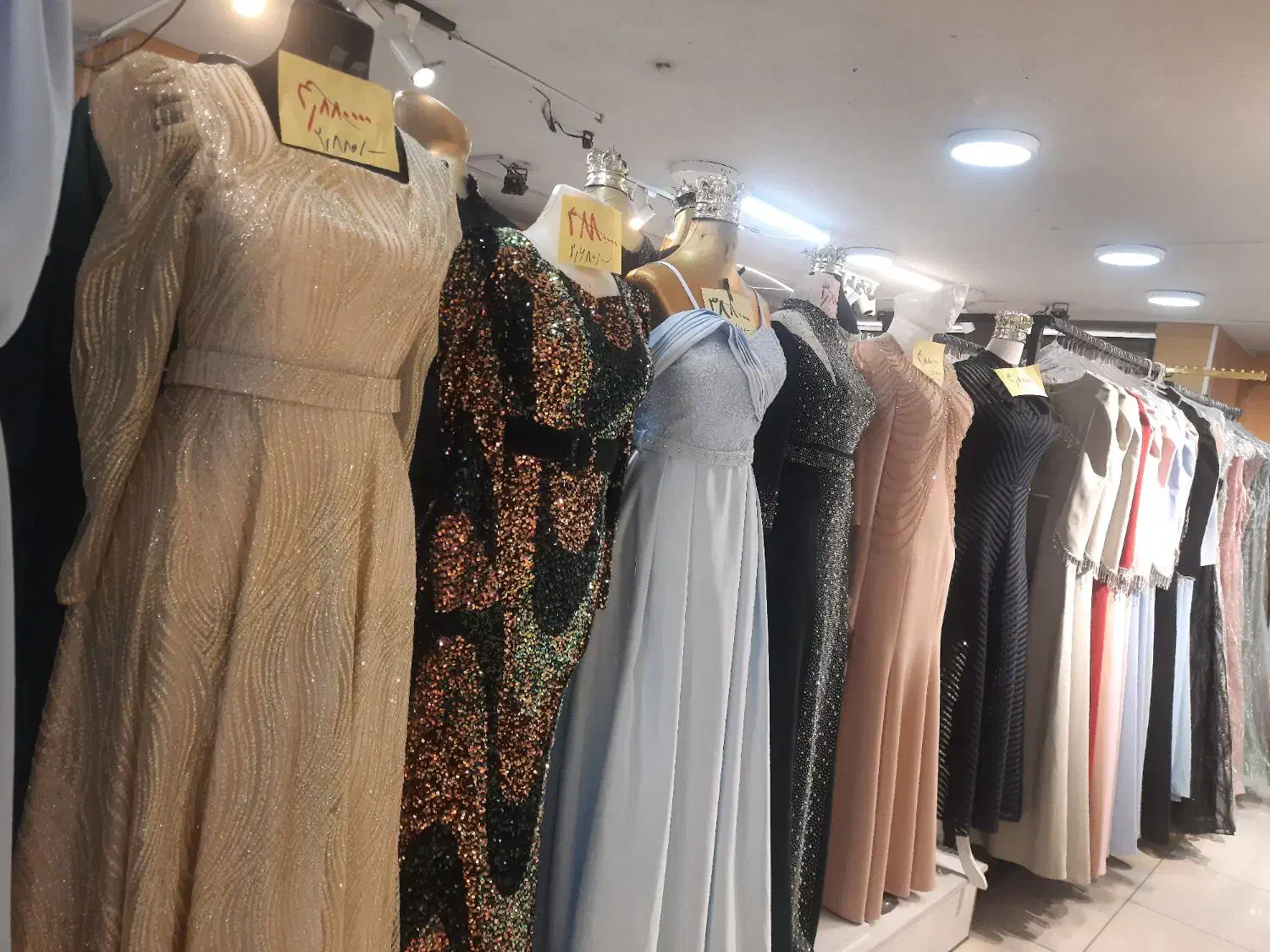 حراج لباس مجلسی|لباس|اصفهان, چرخاب|دیوار