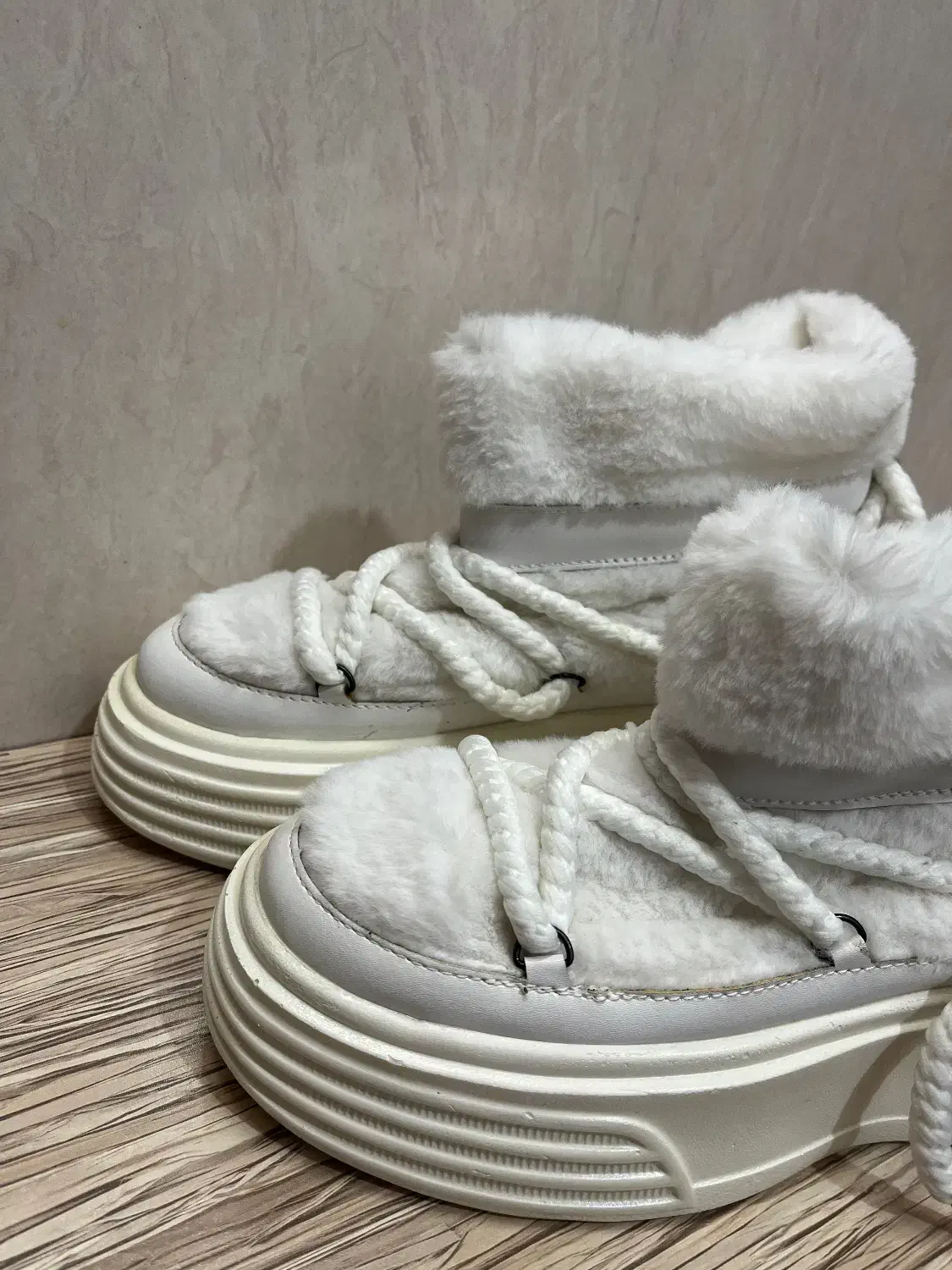 نیم بوت پشمی سایز ۳۸|کیف، کفش، کمربند|جهرم, |دیوار