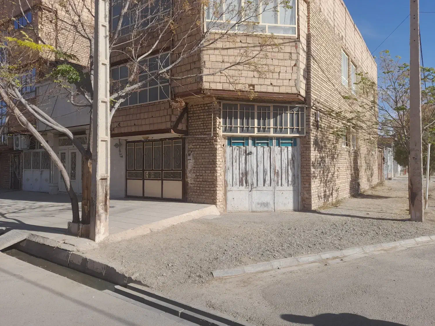 کارگاه یا انبار بزرگ|اجارهٔ مغازه و غرفه|کاشمر, |دیوار