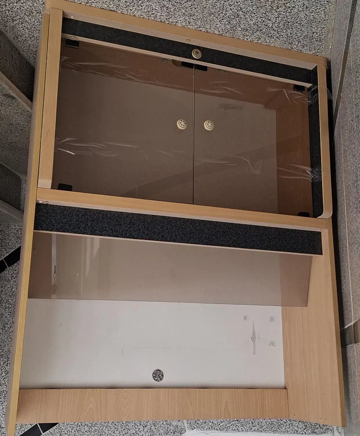 میز تحریر|میز تحریر و کامپیوتر|دلیجان, |دیوار