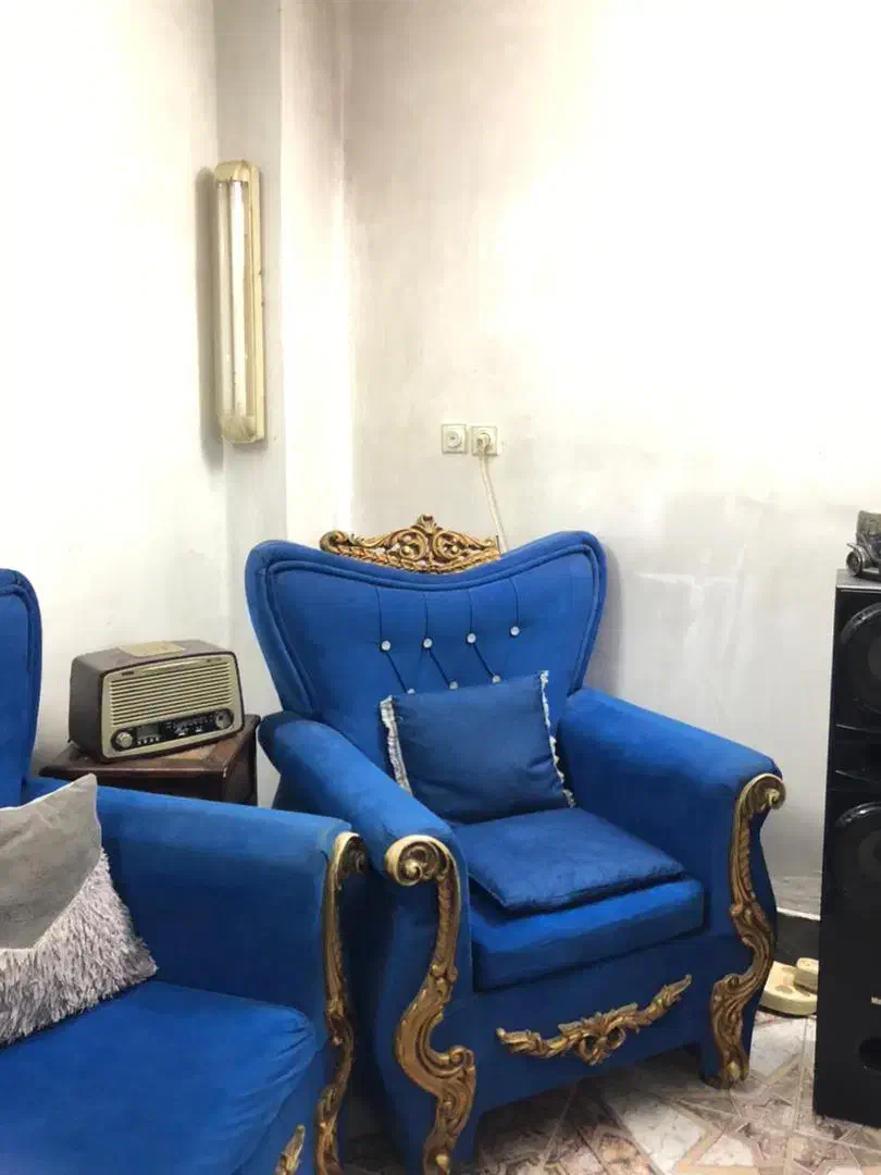 مبل ابی کاربنی زیبا ۷ نفره|مبلمان خانگی و میز عسلی|قائم‌شهر, |دیوار