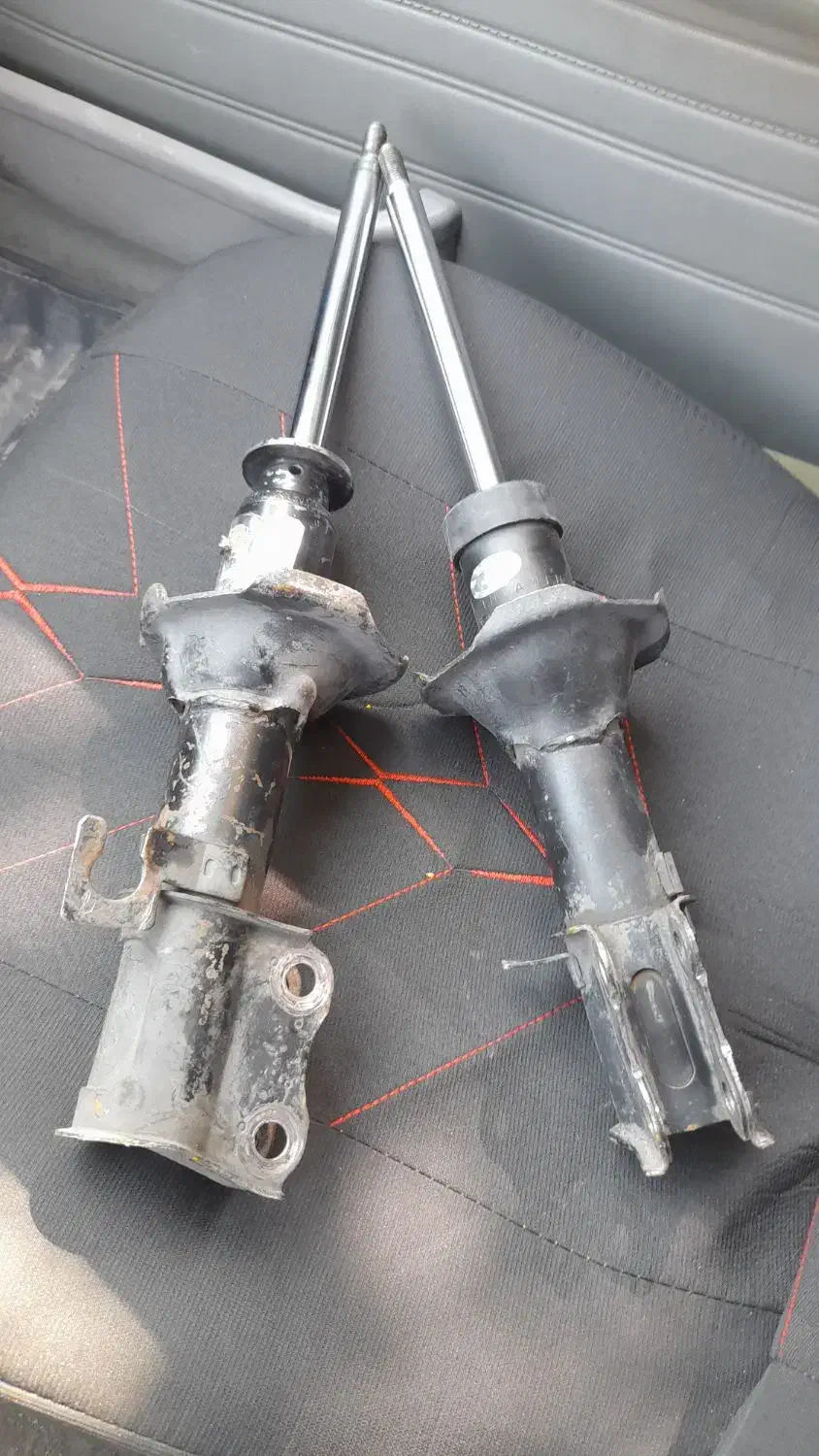 کمک فنر پراید|قطعات یدکی و لوازم جانبی|بروجرد, |دیوار