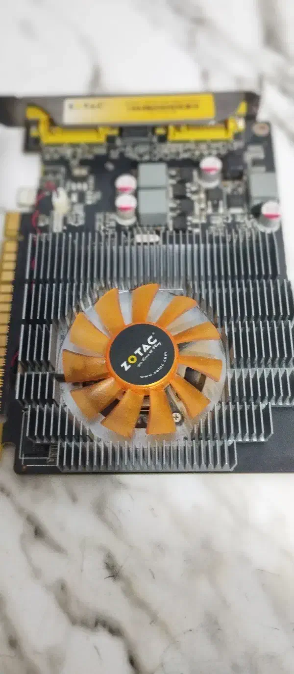 کارت گرافیک gt 730 2G|قطعات و لوازم جانبی رایانه|همدان, |دیوار