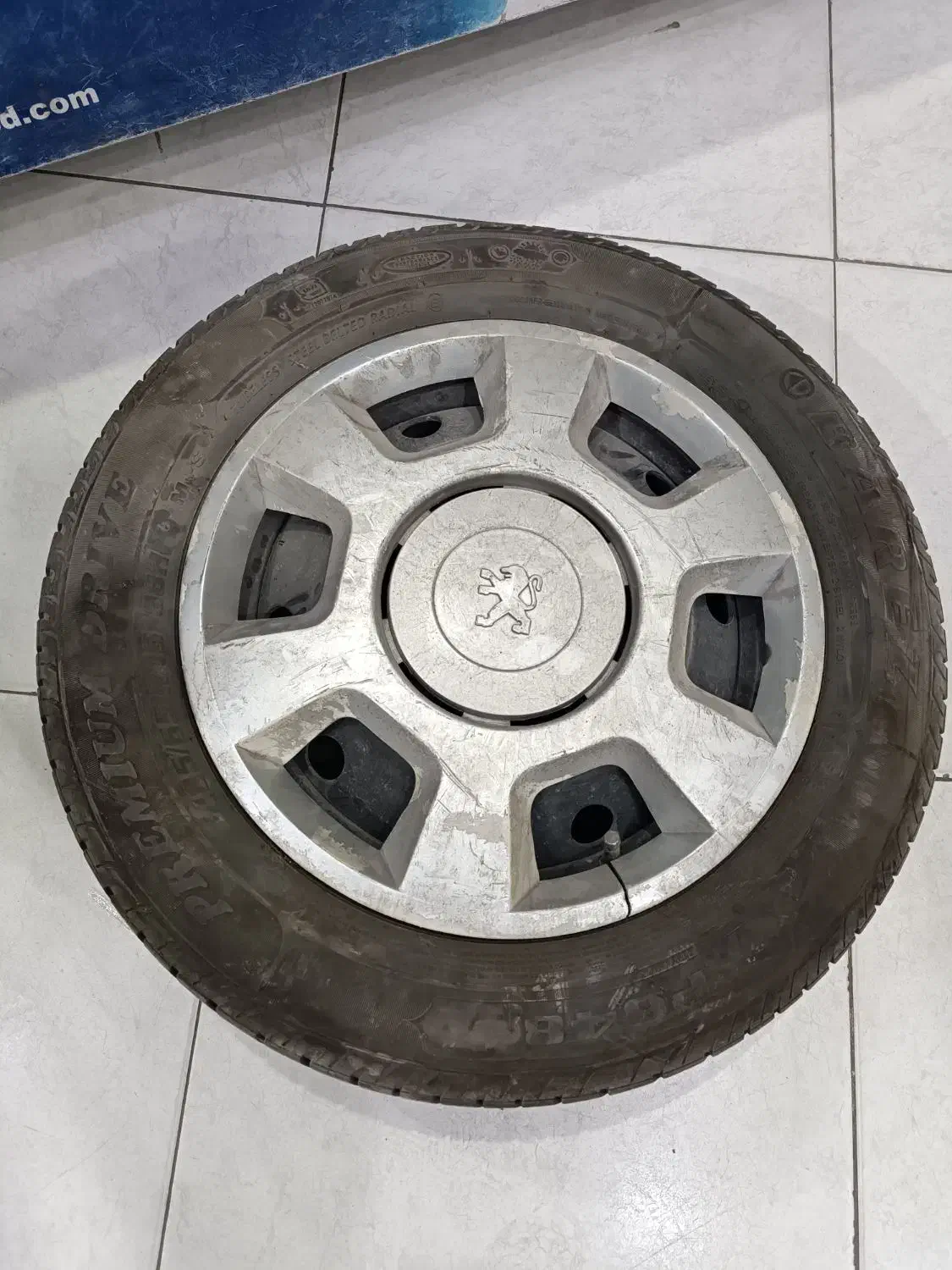 رینگ و لاستیک|قطعات یدکی و لوازم جانبی|بومهن, |دیوار