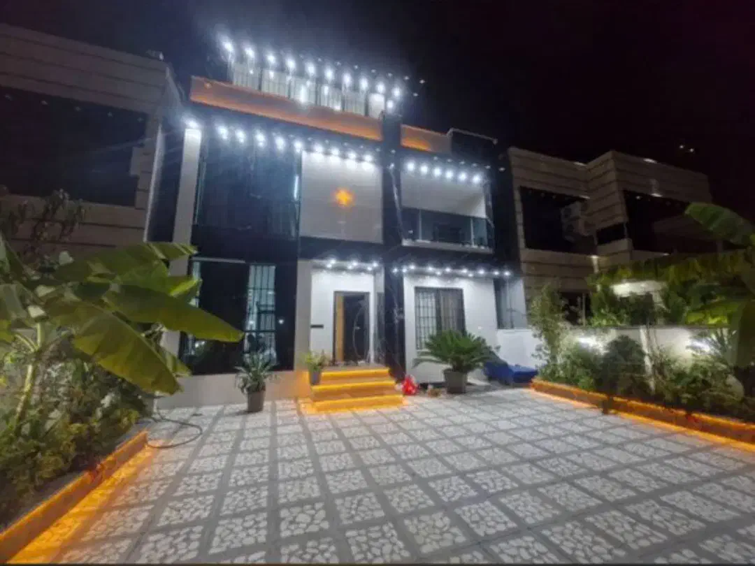 فروش ویلا 470 متری شهرکی متل قو|فروش خانه و ویلا|سلمانشهر, |دیوار