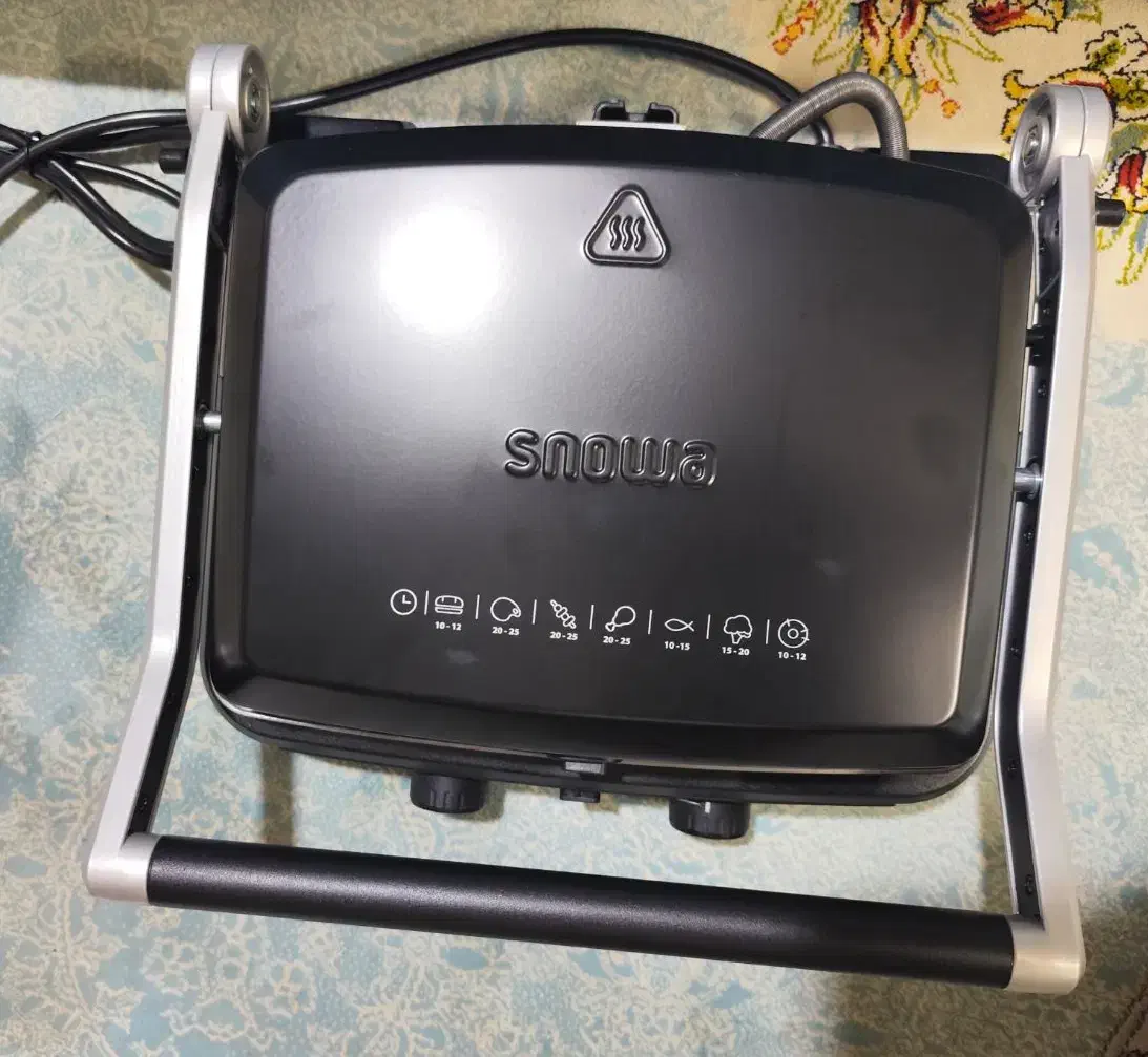 ساندویچ ساز و گریلِ اسنوا|اجاق گاز و لوازم برقی پختوپز|شاهینشهر, عطار|دیوار