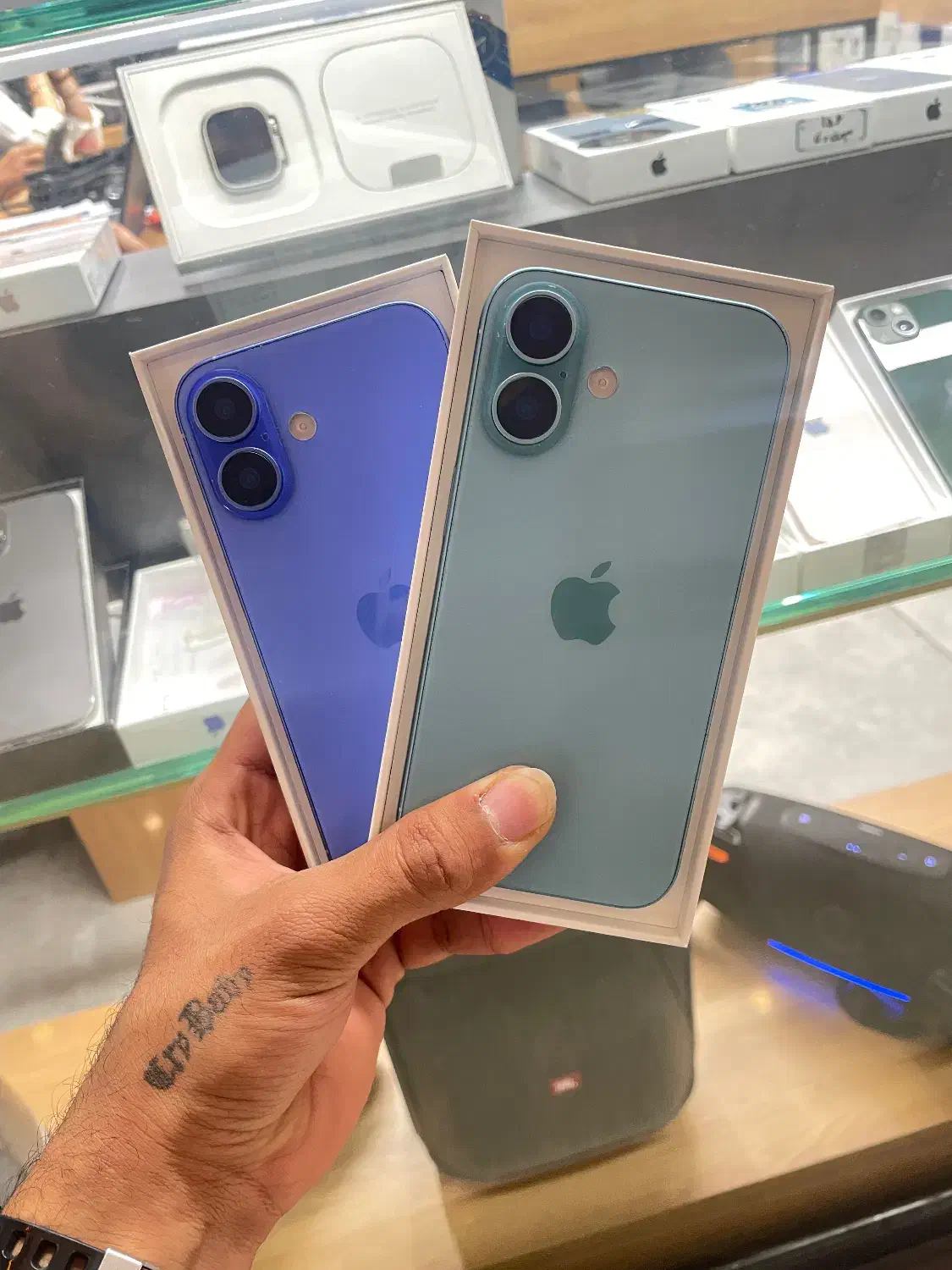 Iphone 16 normal 128 درحد نو کارکرده|موبایل|تهران, شهرک غرب|دیوار