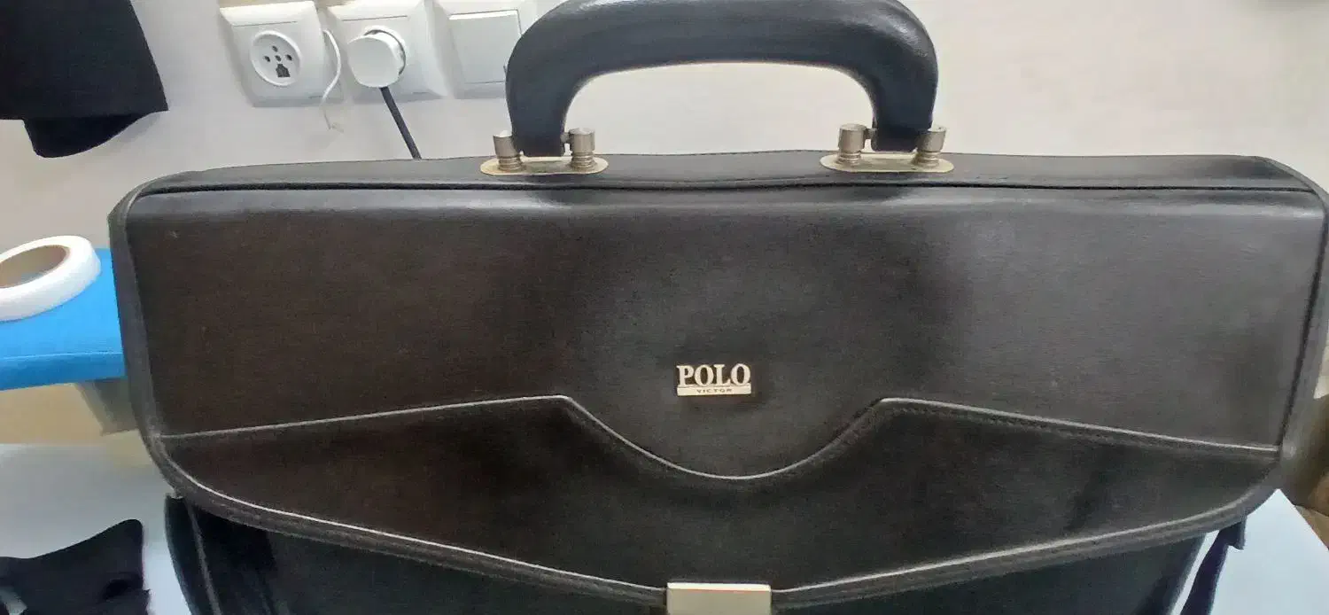 کیف اداری|کیف، کفش، کمربند|اراک, |دیوار