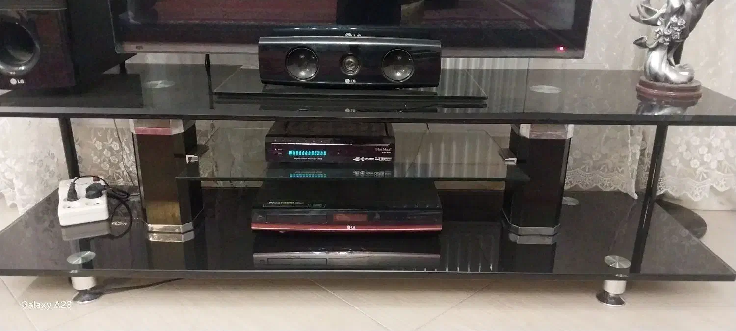 میز  TV شیشه ای|میز تلویزیون|ری, منصوریه منگل|دیوار