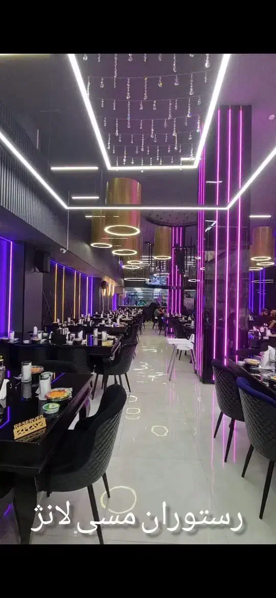 استخدام نیرو در رستوران مسی لانژ|استخدام خدمات فروشگاه و رستوران|خرم‌آباد, |دیوار