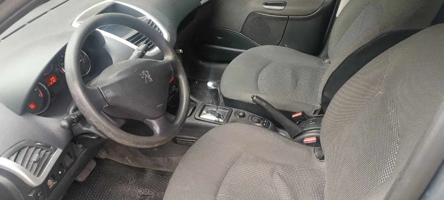 207مدل89اتومات کم کار|خودرو سواری و وانت|گلستان (تهران), |دیوار