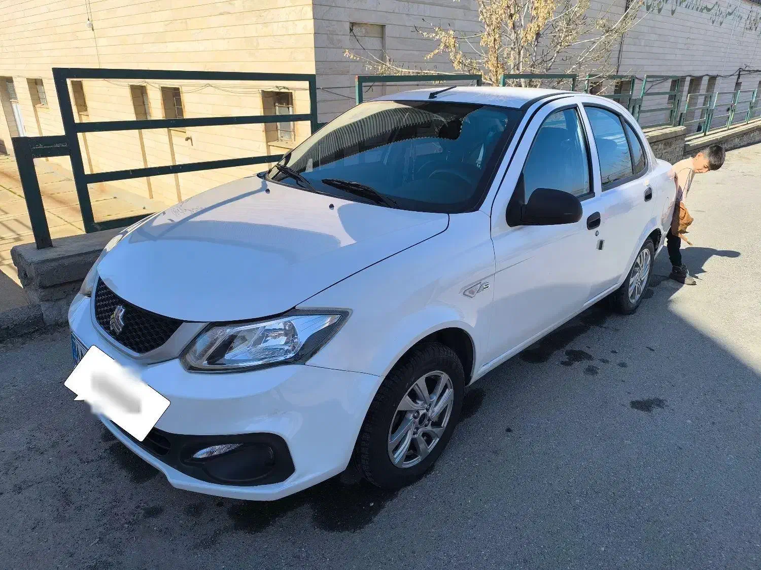 ساینا 1401 S|خودرو سواری و وانت|سردشت, |دیوار