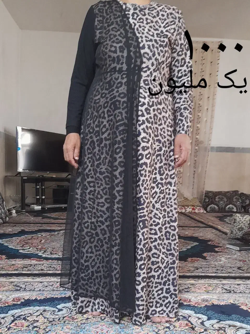 لباس زنانه|لباس|کنگاور, |دیوار