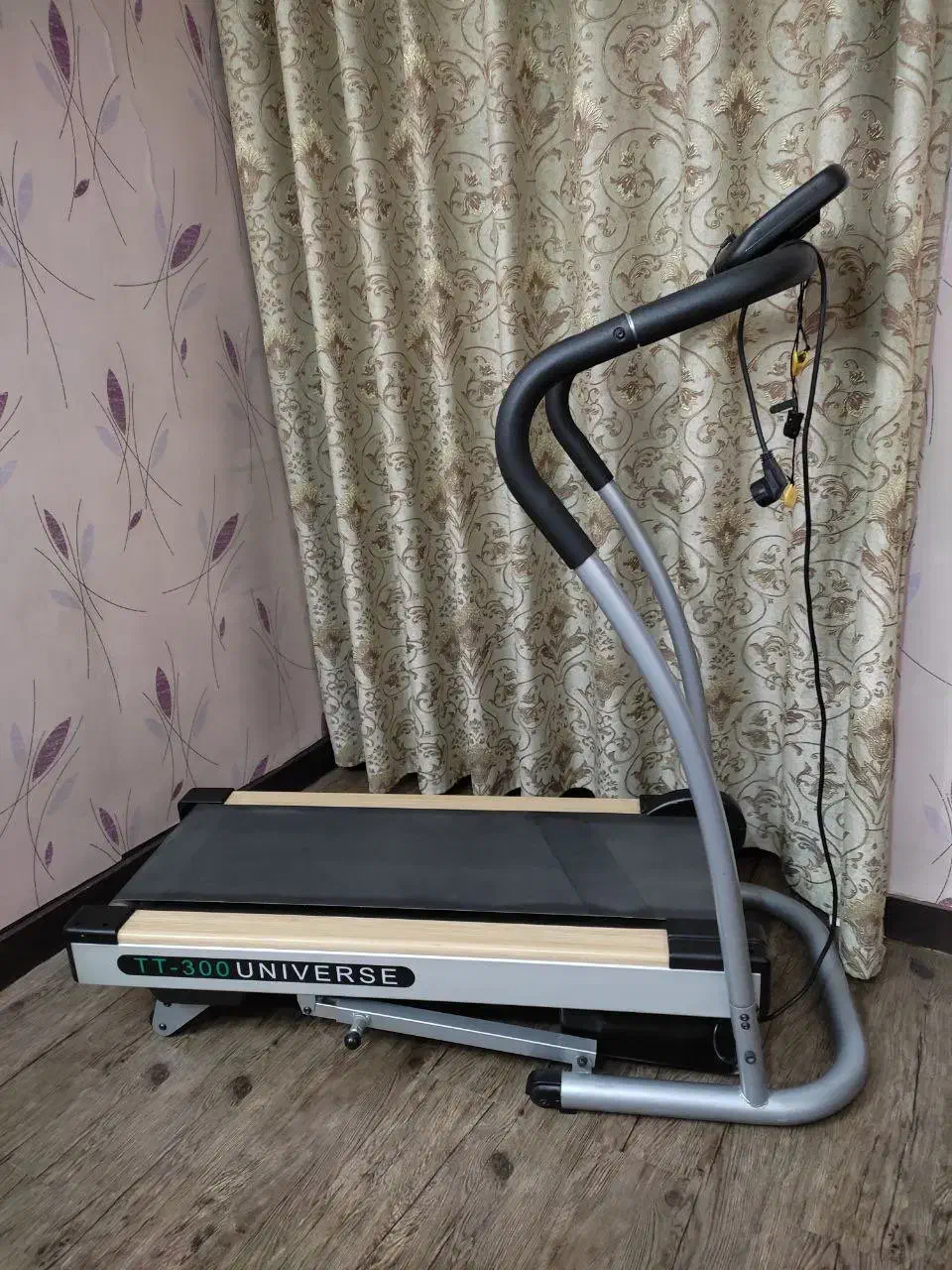 تردمیل|تجهیزات ورزشی|شیراز, شهرک گلدشت حافظ|دیوار