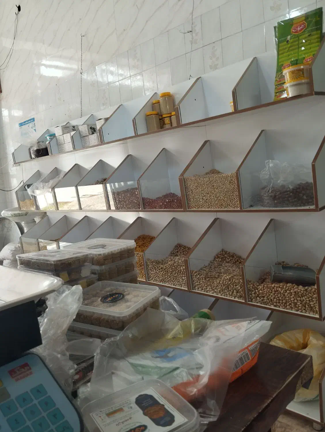 فروش دکر مغازه خشکباری|فروشگاه و مغازه|بوانات, |دیوار