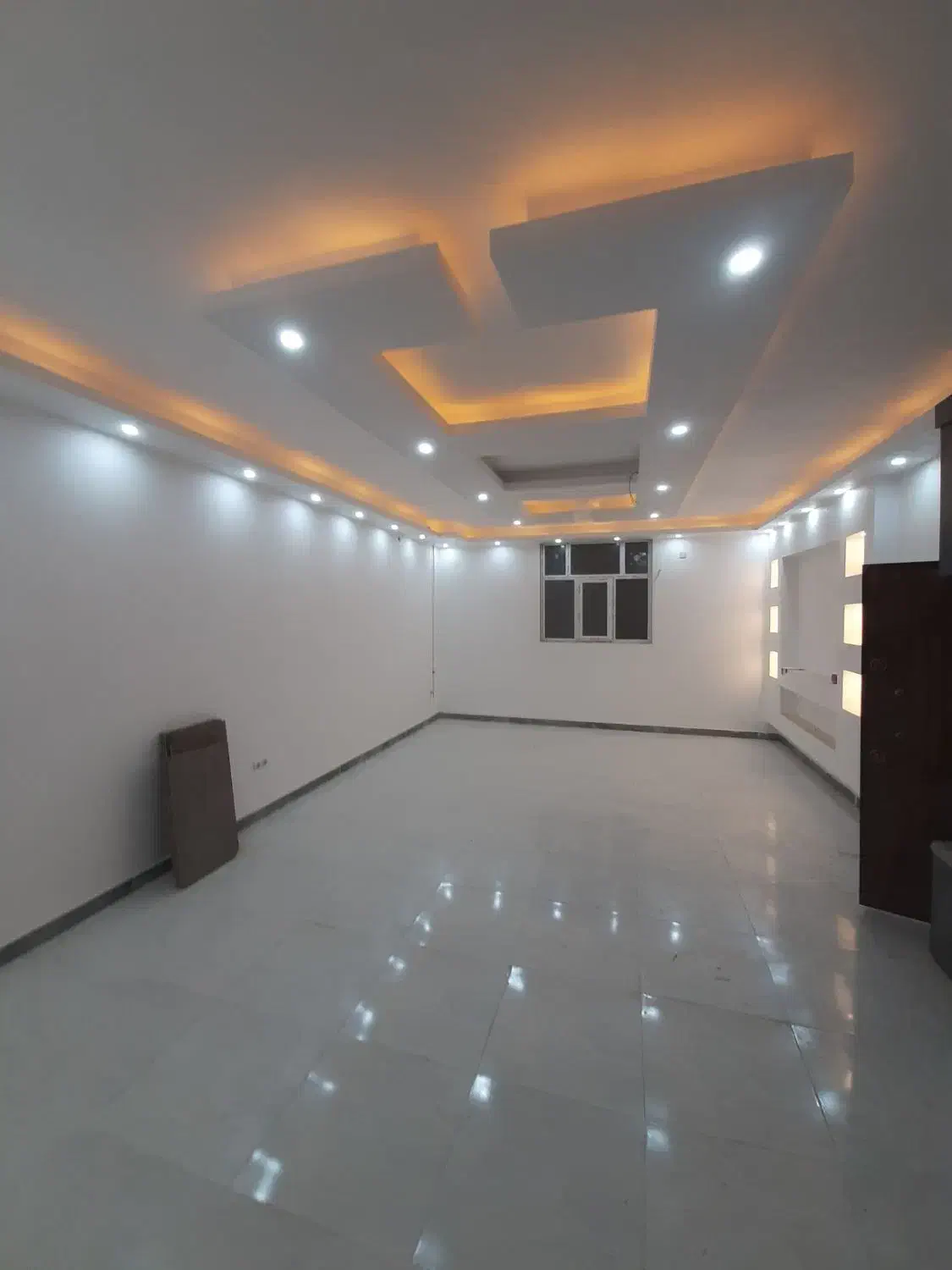 مهندسین/ سر اصلی+ ۵۰۰وام|فروش آپارتمان|اهواز, کوی مهدیس|دیوار