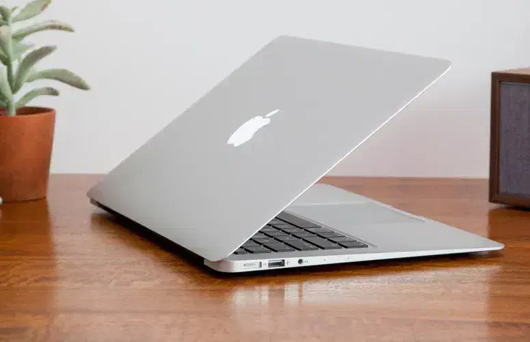 MacBook Air|رایانه همراه|دوگنبدان, |دیوار