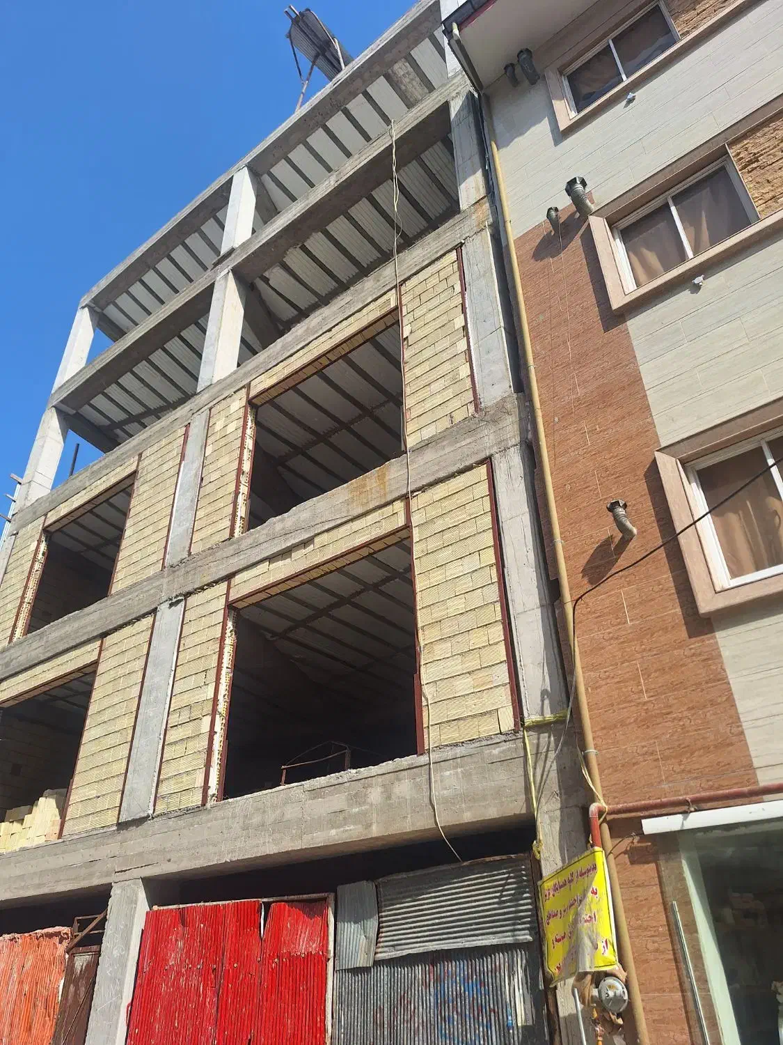 پیش فروش آپارتمان 105 متری در خیابان انصاری|پیش‌فروش املاک|رشت, شالکو|دیوار