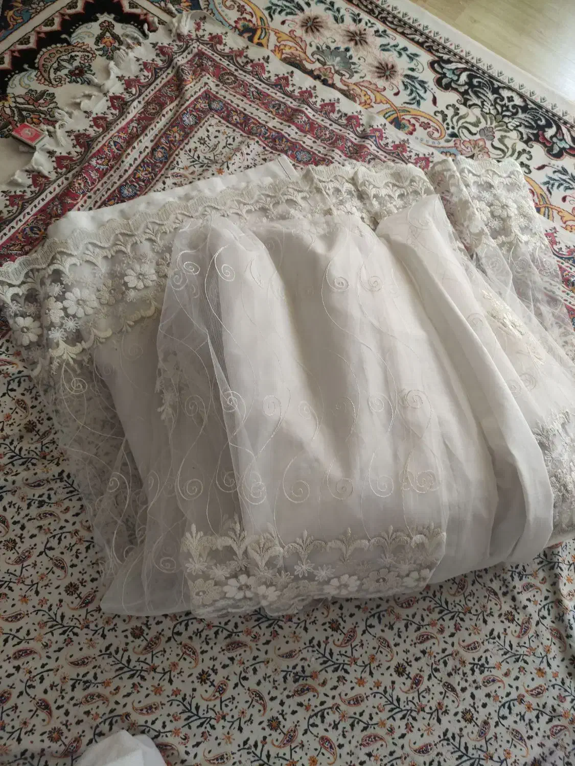 پرده|پرده، رانر، رومیزی|اصفهان, شهرک زاینده رود|دیوار