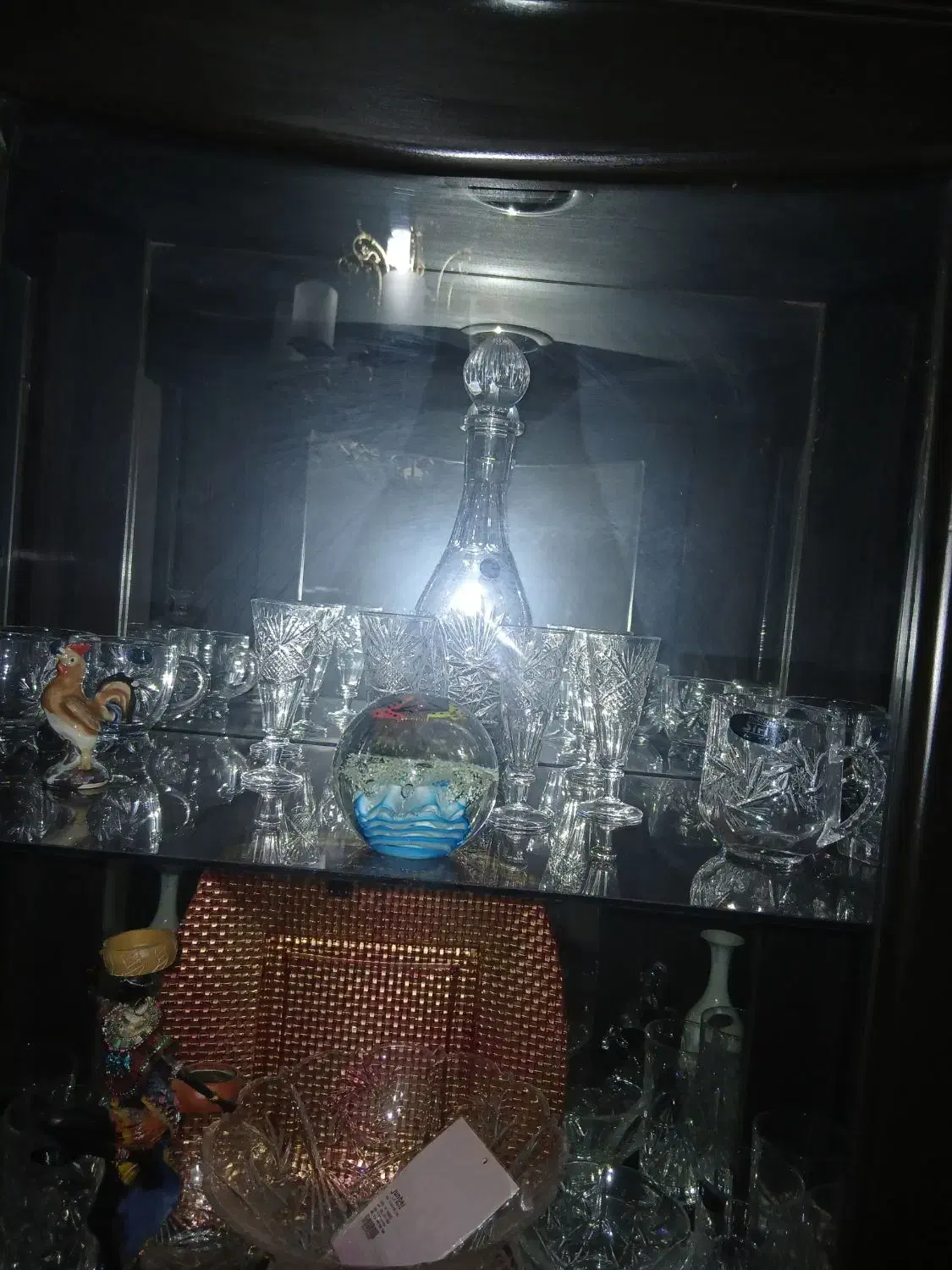 کریستال خورشیدی به فروش میرسه|ظروف سرو و پذیرایی|پرند, فاز ۵|دیوار