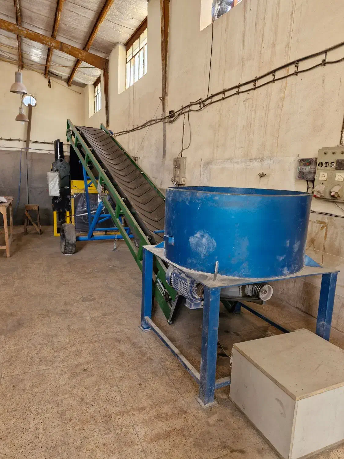 دستگاه اجر پازلی برند کارا تجارت فوری زیر قیمت|ماشینآلات صنعتی|رباطکریم, شهرک صنعتی سبلان|دیوار