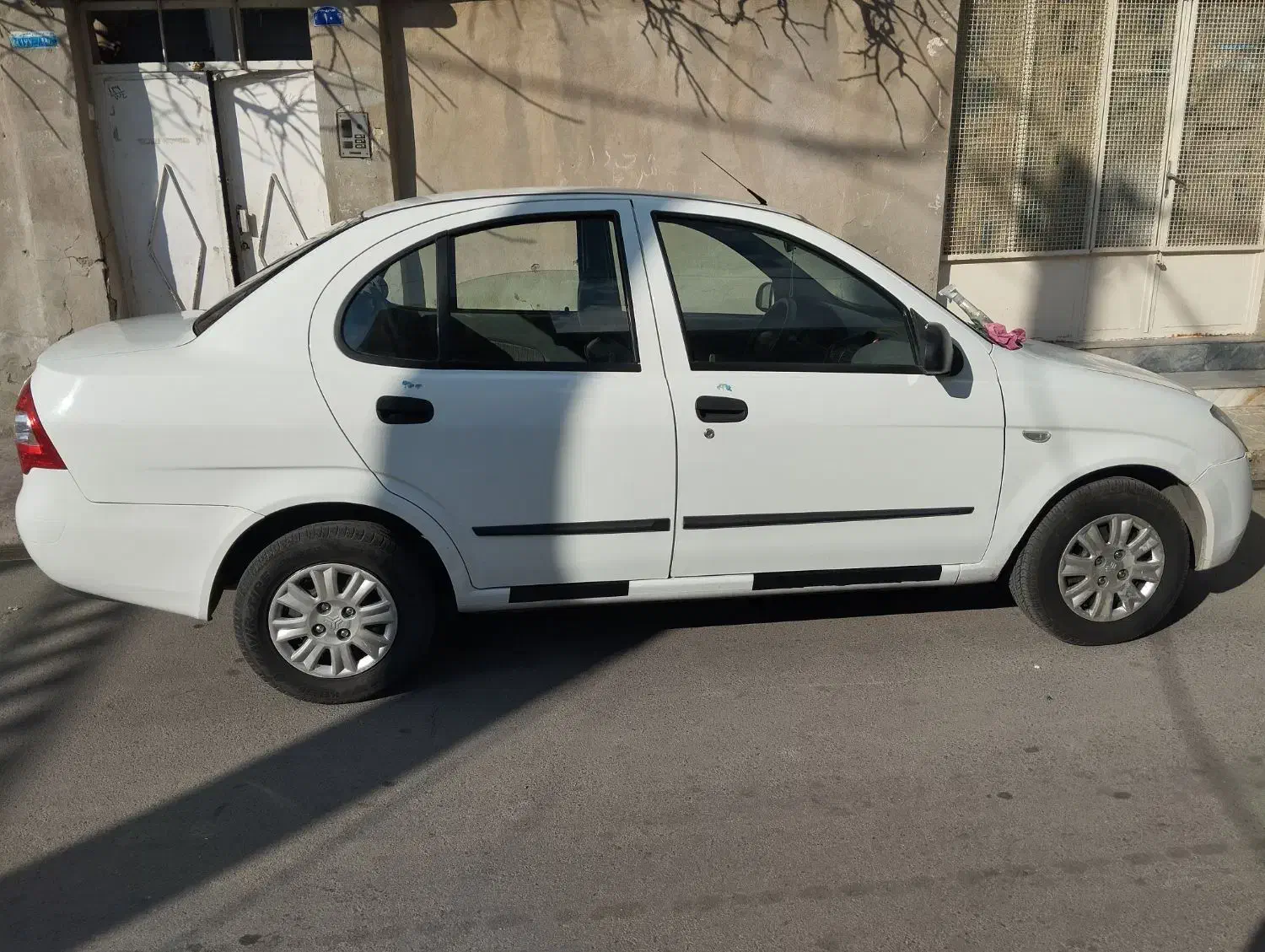 تیبا 1 مدل 99|خودرو سواری و وانت|ساوه, |دیوار