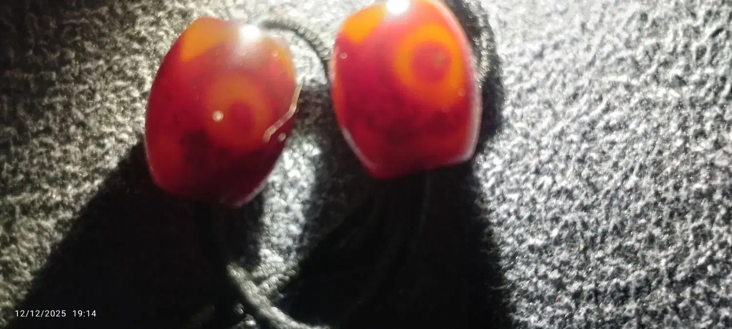 سنگ مهره عقیق سه چشم|کلکسیون اشیاء عتیقه|پیشوا, |دیوار