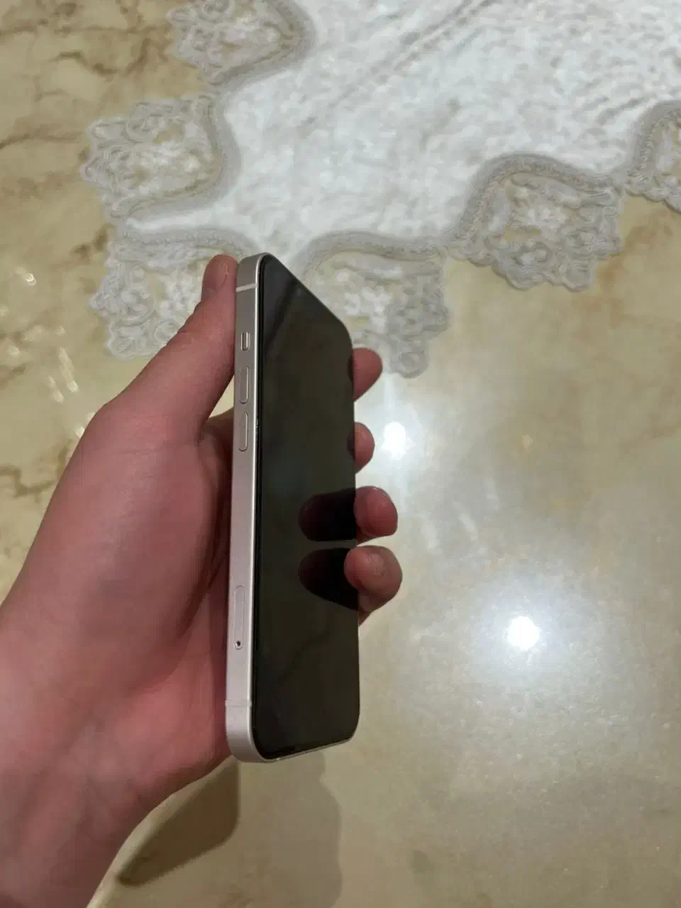 ایفون ۱۳ نرمال ۱۲۸ سفید zaa دو سیم کارت پک اصلی|موبایل|خوی, |دیوار