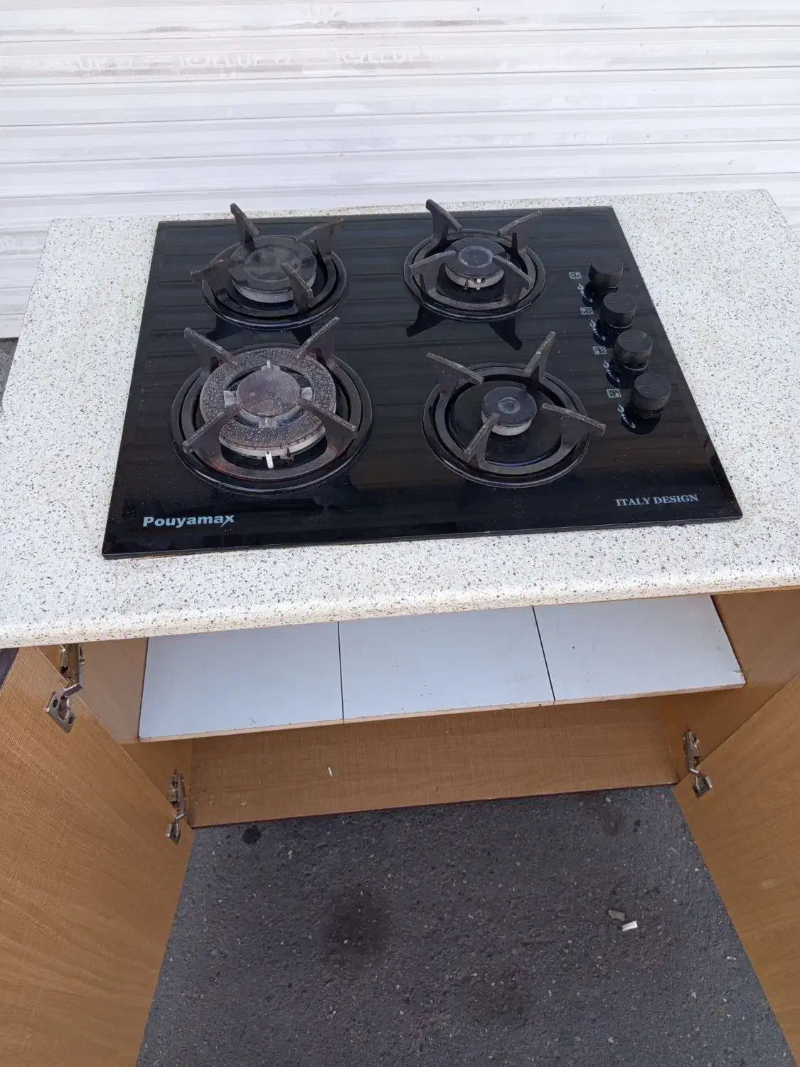 کابینت گاز صفحه ای با اجاق.|اجاق گاز و لوازم برقی پخت‌وپز|رشت, کوی فکوری|دیوار