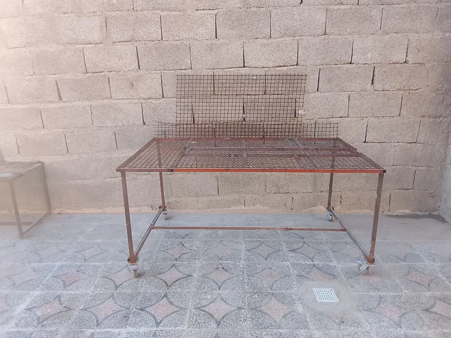 میز چرخ دار|اتو و لوازم اتو|سراوان, |دیوار