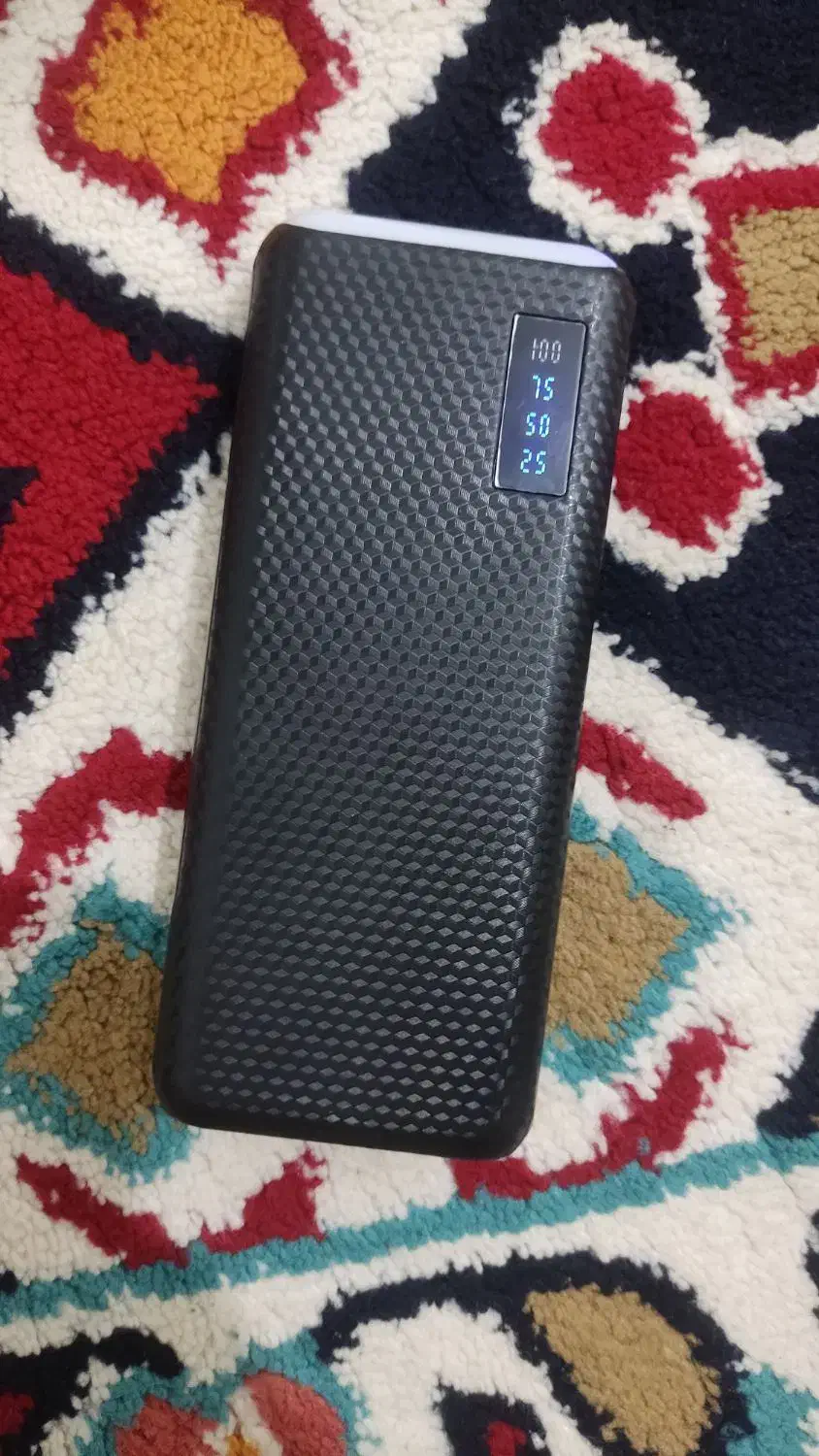 پاوربانک ۱۰هزار چراغ قوه دار همراه با شارژر|لوازم جانبی موبایل و تبلت|ایلام, |دیوار