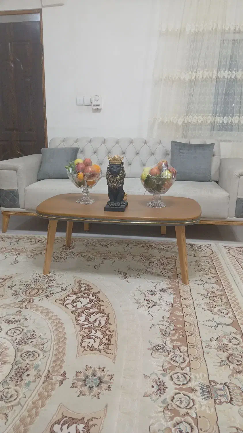 مبل چسترتخت خواب شو۸نفره|مبلمان خانگی و میز عسلی|بهنمیر, |دیوار