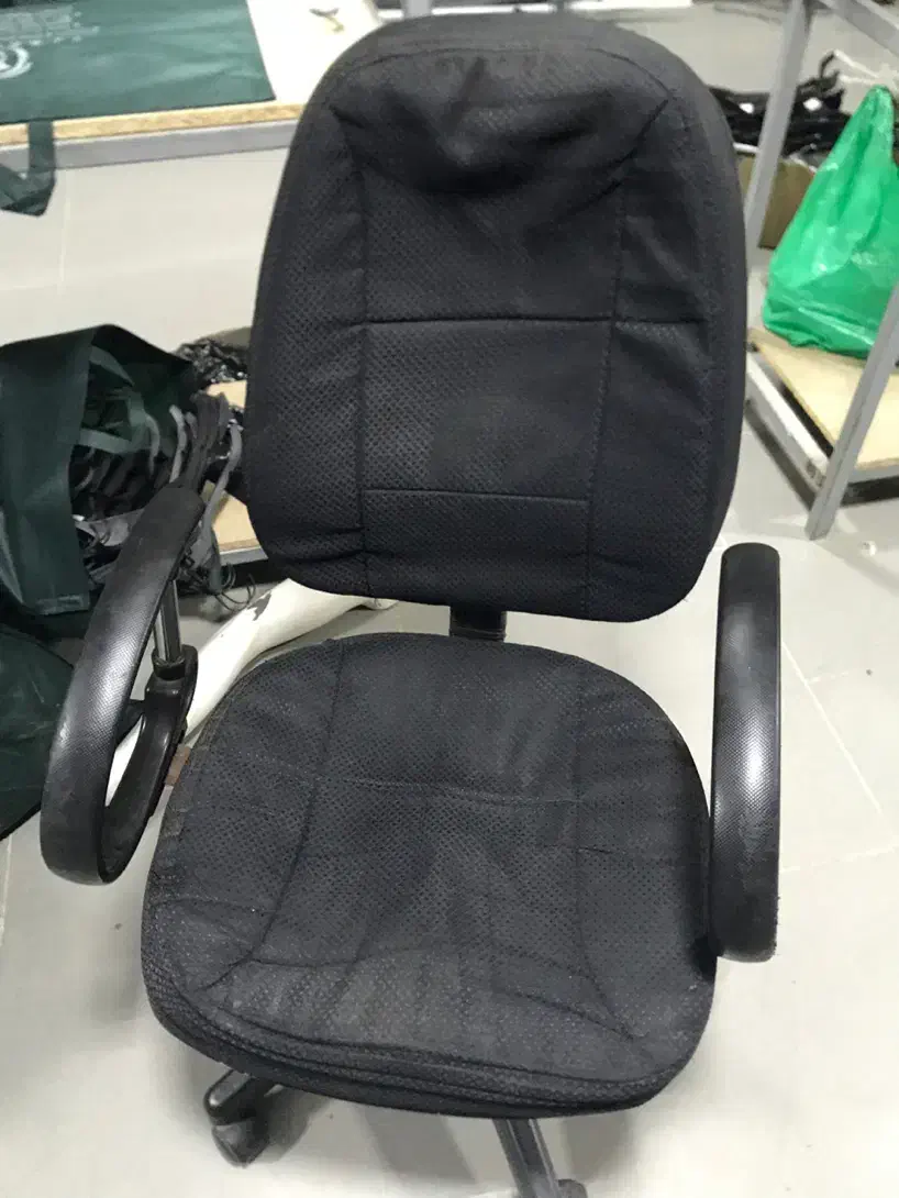 فروش صندلی اداری وتابلو و بخا ری|مبلمان اداری|ایزدشهر, |دیوار