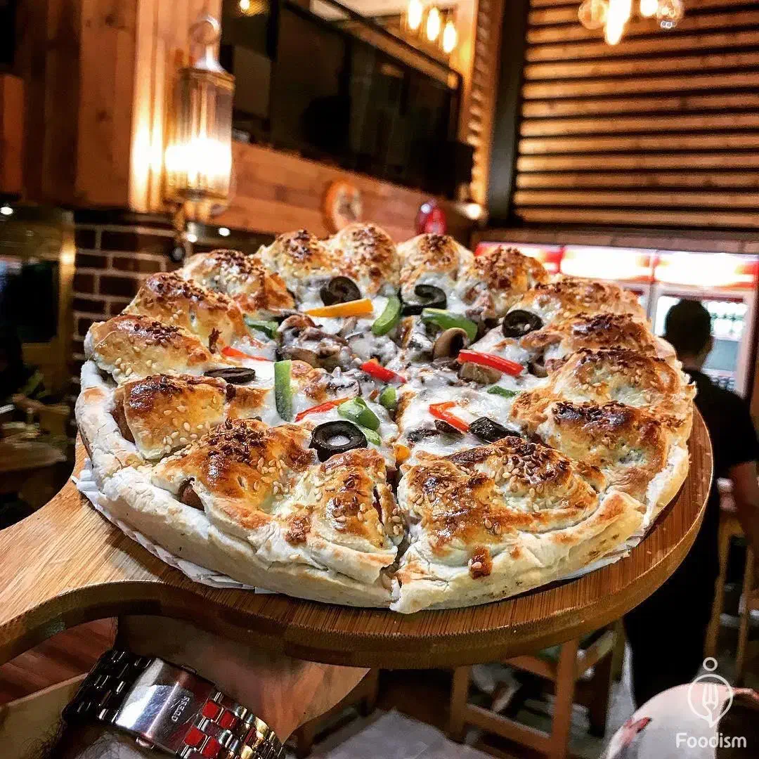 استخدام سر آشپز حرفه ای فست فود|استخدام خدمات فروشگاه و رستوران|سنندج, |دیوار