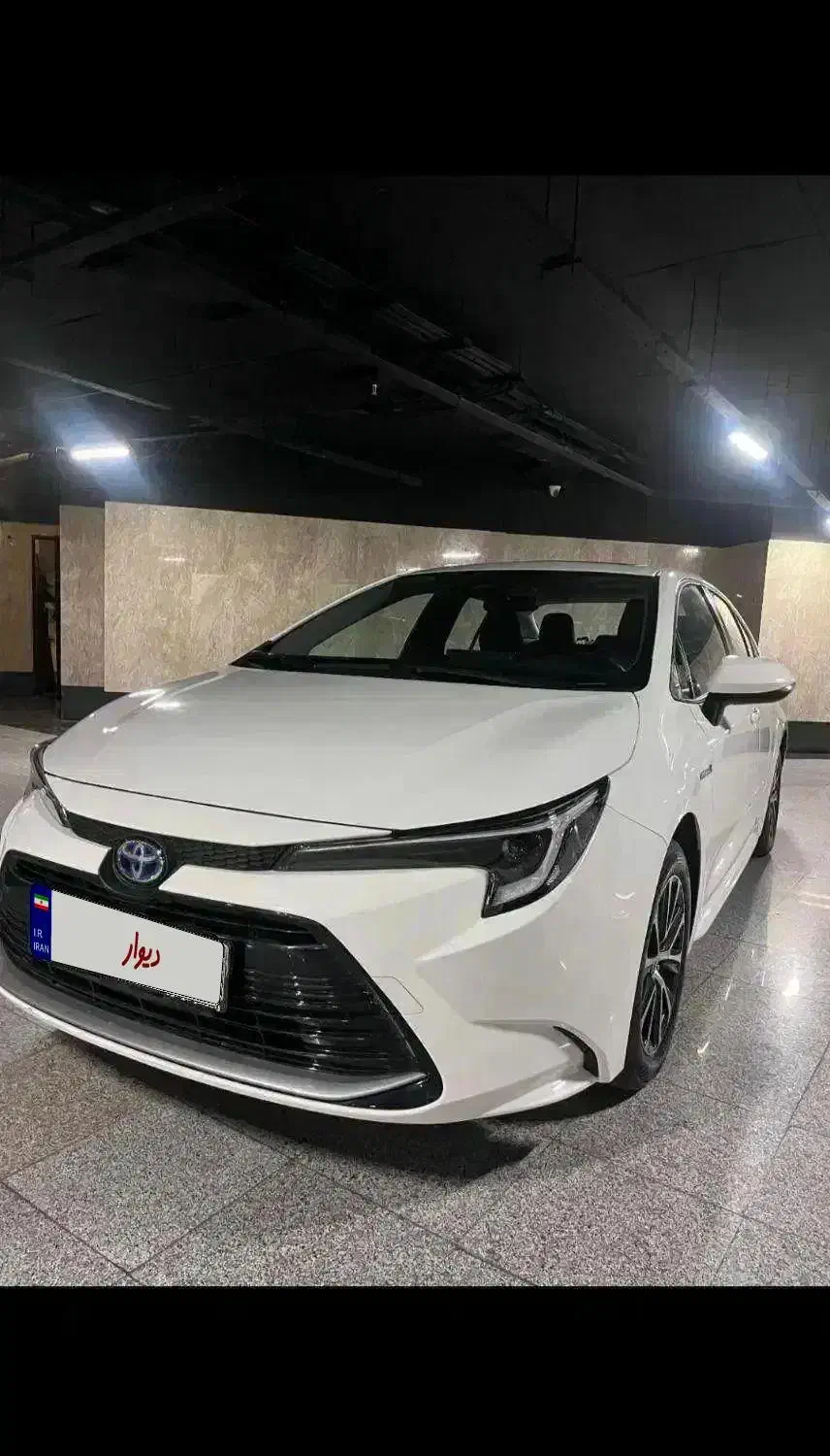 Toyota 1800c/ تویوتا هیبرید لوین/ خشک زیرقیمت|خودرو سواری و وانت|مشهد, سجاد شهر|دیوار