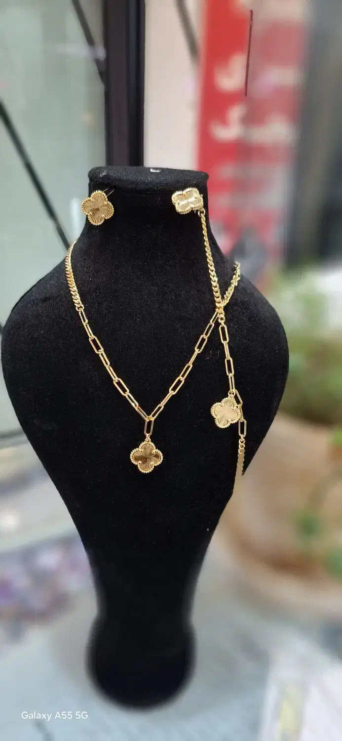 ست ونکلیف|بدلیجات|کرج, برغان|دیوار