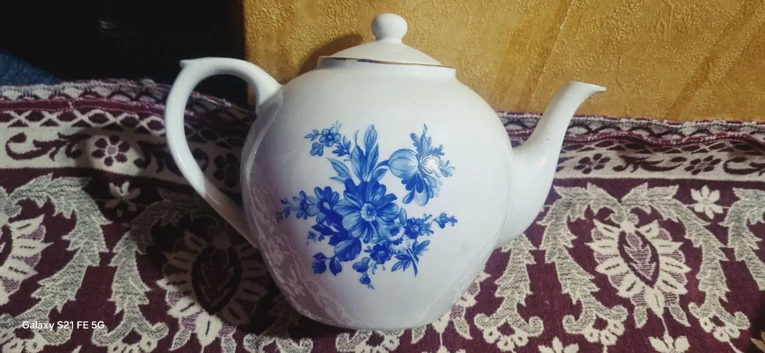 قوری سایز بزرگ|قوری، کتری، قهوه‌ساز دستی|بابل, |دیوار