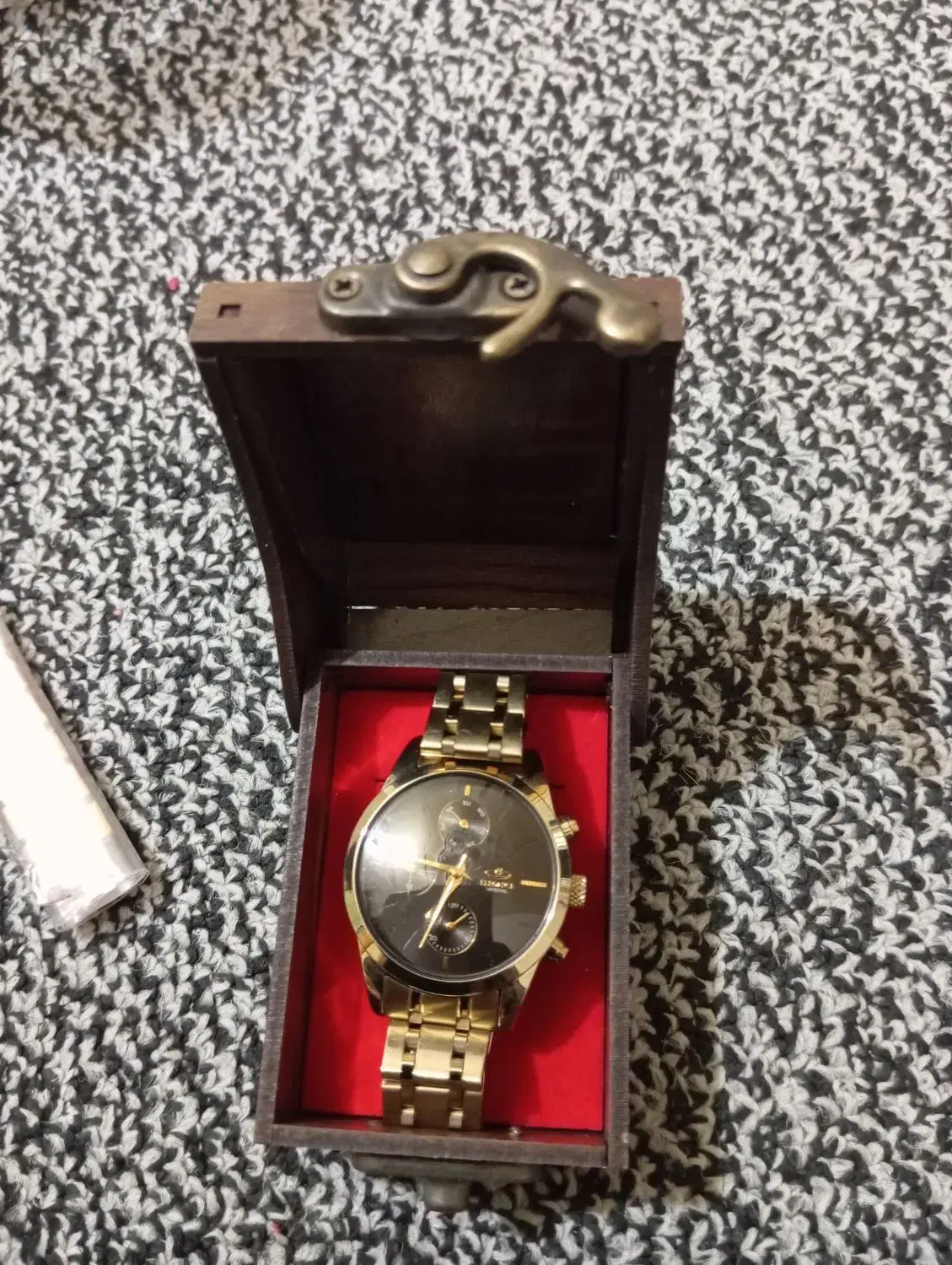 ساعتهای زنانه و مردانه و سنگهای انگشتر|ساعت|برازجان, |دیوار