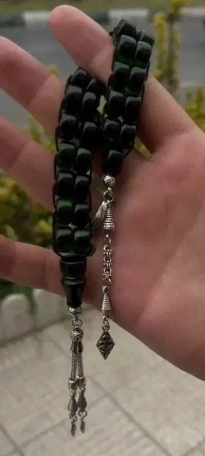 تسبیح زارا|کلکسیون اشیاء عتیقه|مشگین شهر, |دیوار