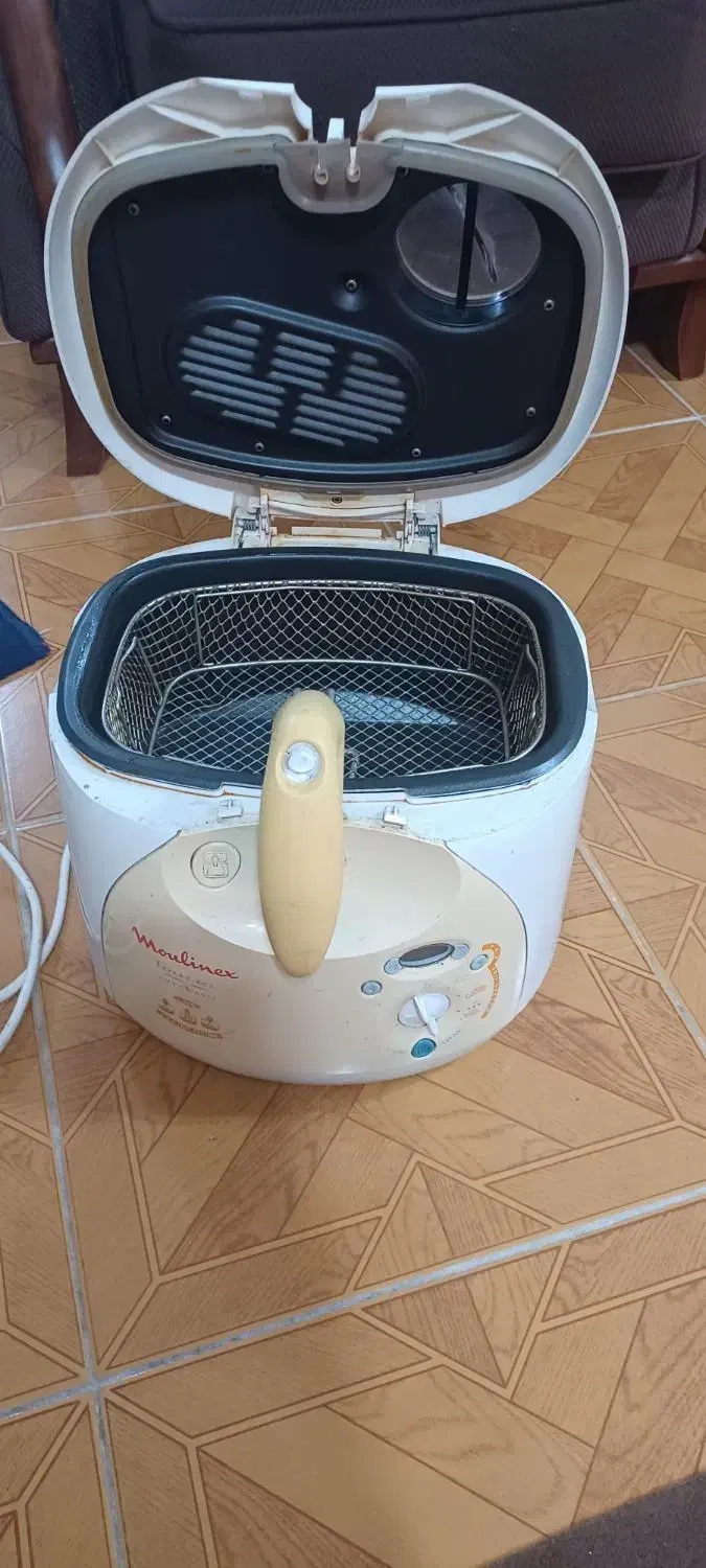 دوعدد سرخ کن|اجاق گاز و لوازم برقی پختوپز|لاهیجان, لیالستان|دیوار