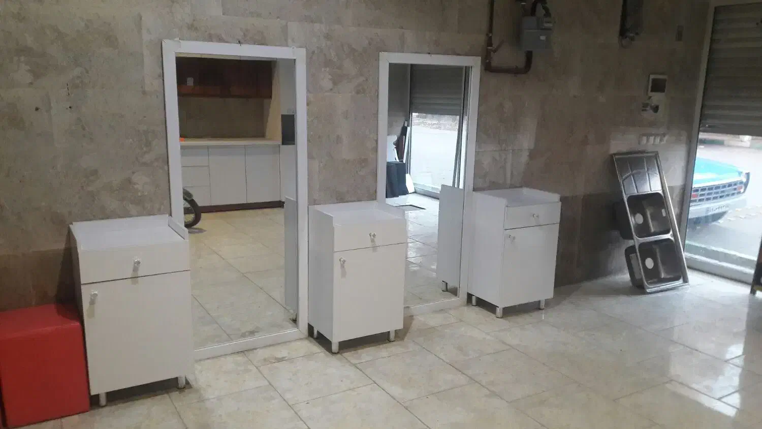 دکورآرایشگاه مردانه وزنانه|آرایشگاه و سالن‌های زیبایی|مشهد, یاغون آباد|دیوار