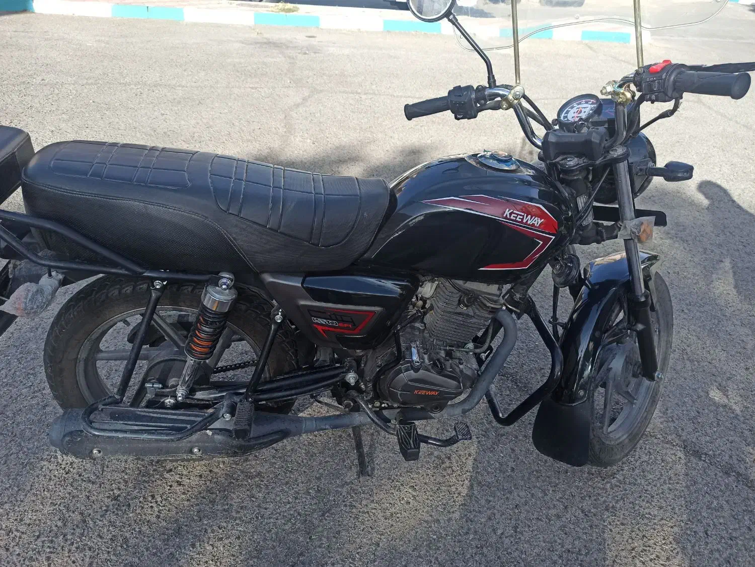 موتور کی وی|موتورسیکلت|سرخه حصار, |دیوار