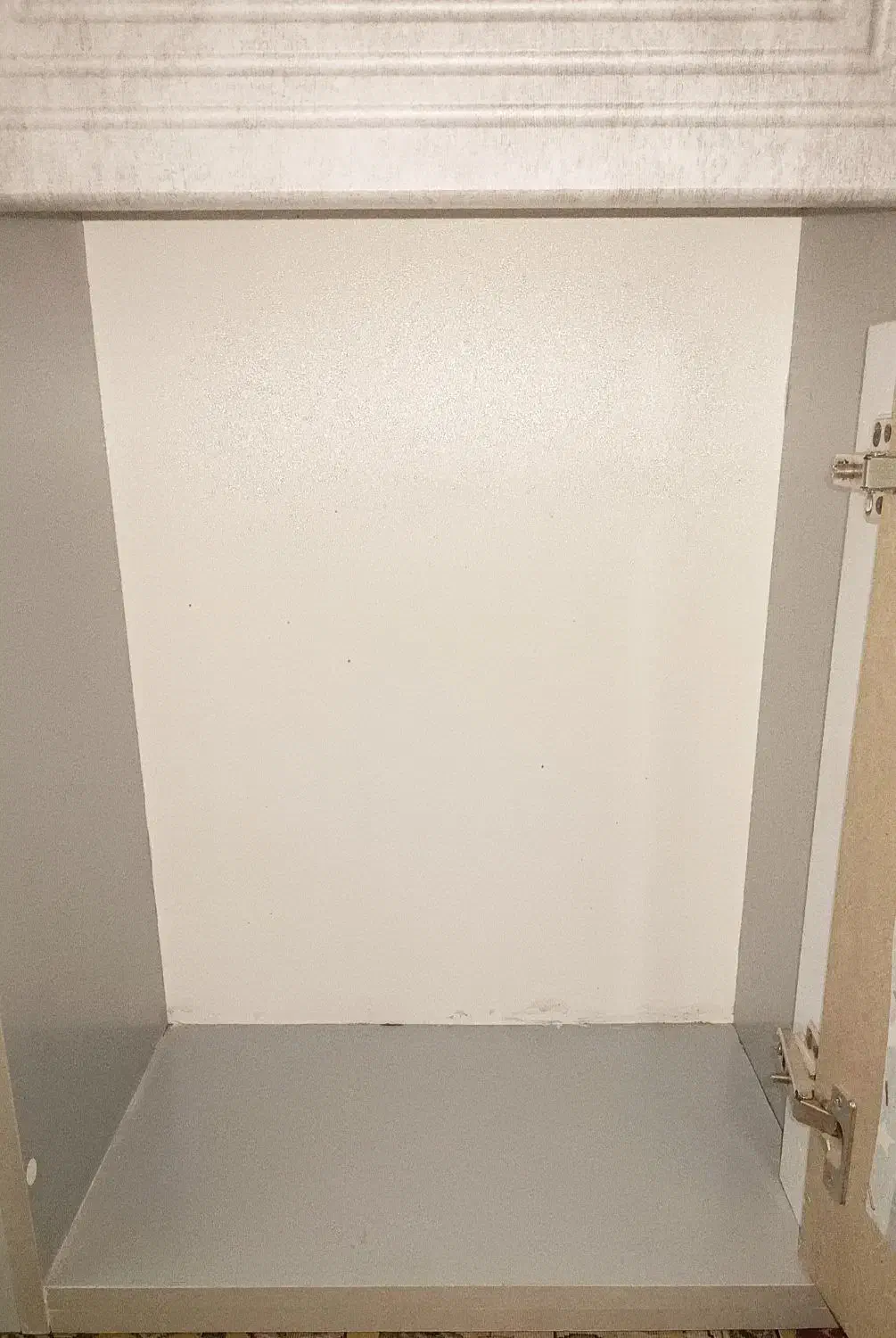 میز اتو|اتو و لوازم اتو|قم, ولیعصر|دیوار