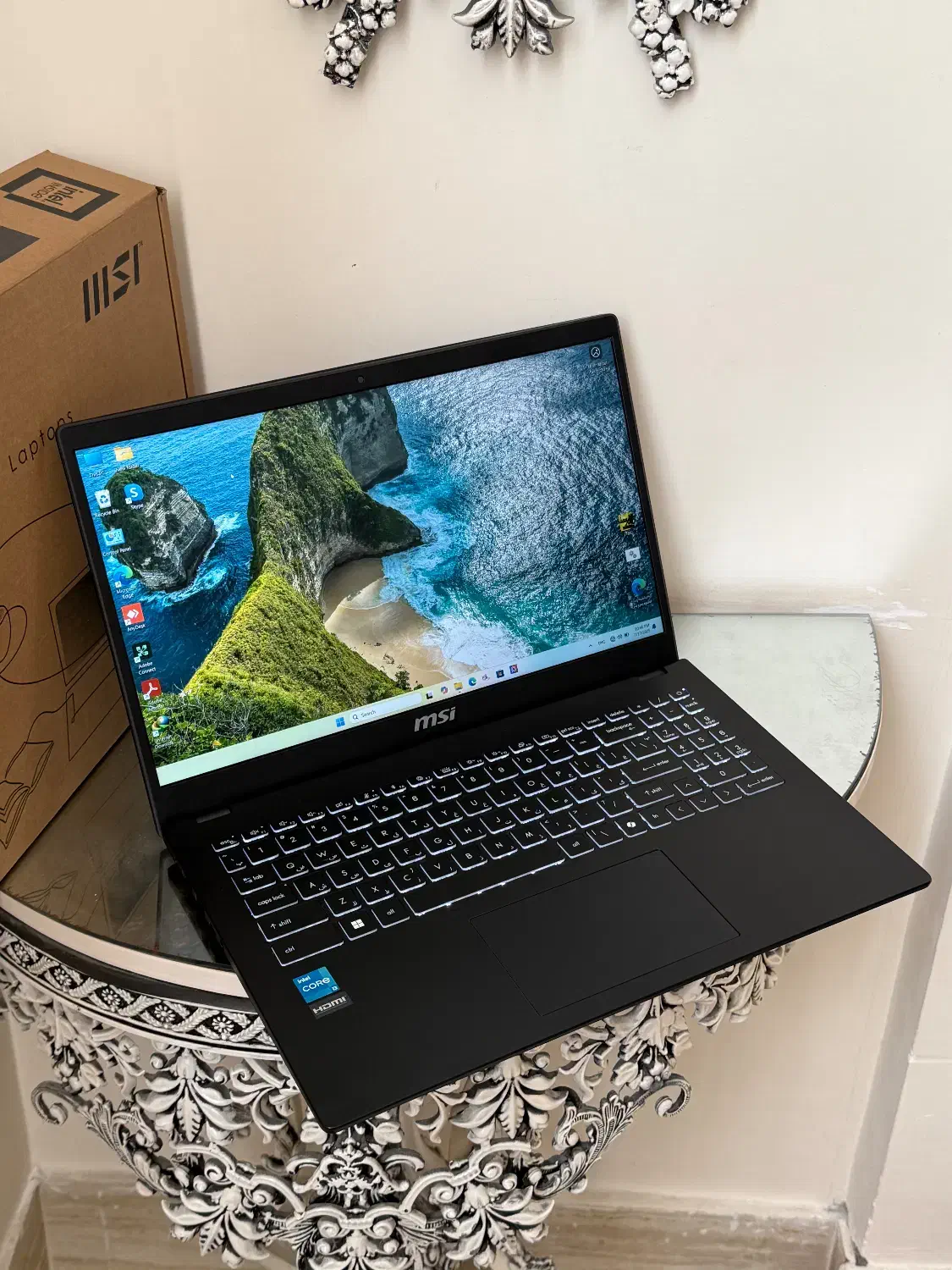 MSI Modern 15 B12M0-i3 نسل دوازدهم|رایانه همراه|مشهد, راه آهن|دیوار